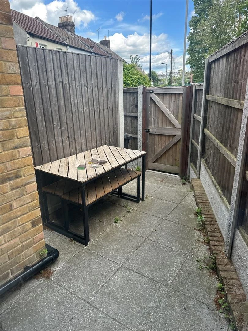 garden.jpeg