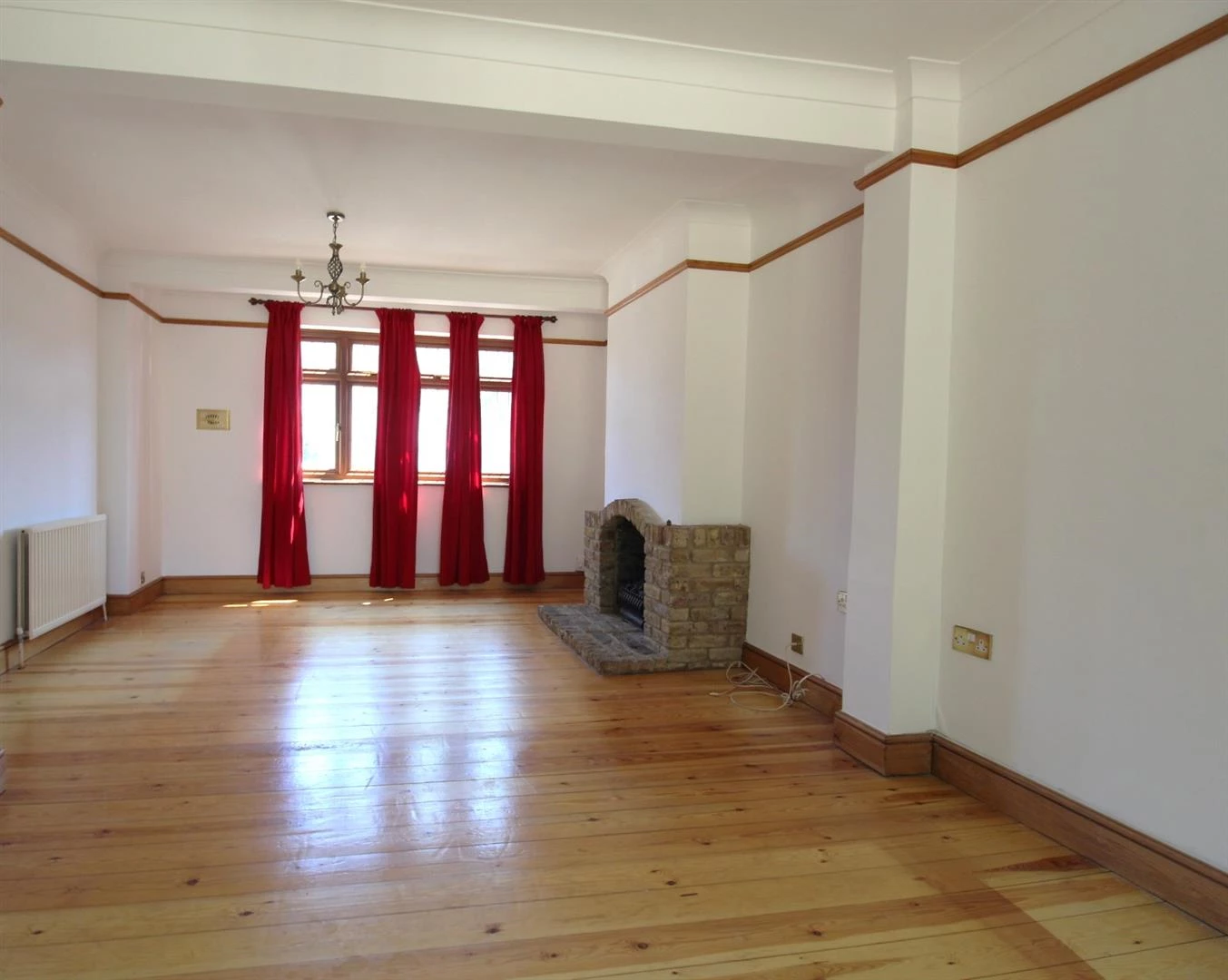 Living room.JPG