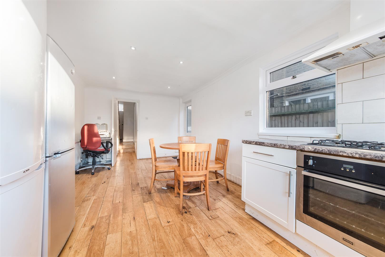 Elcot Avenue SE15