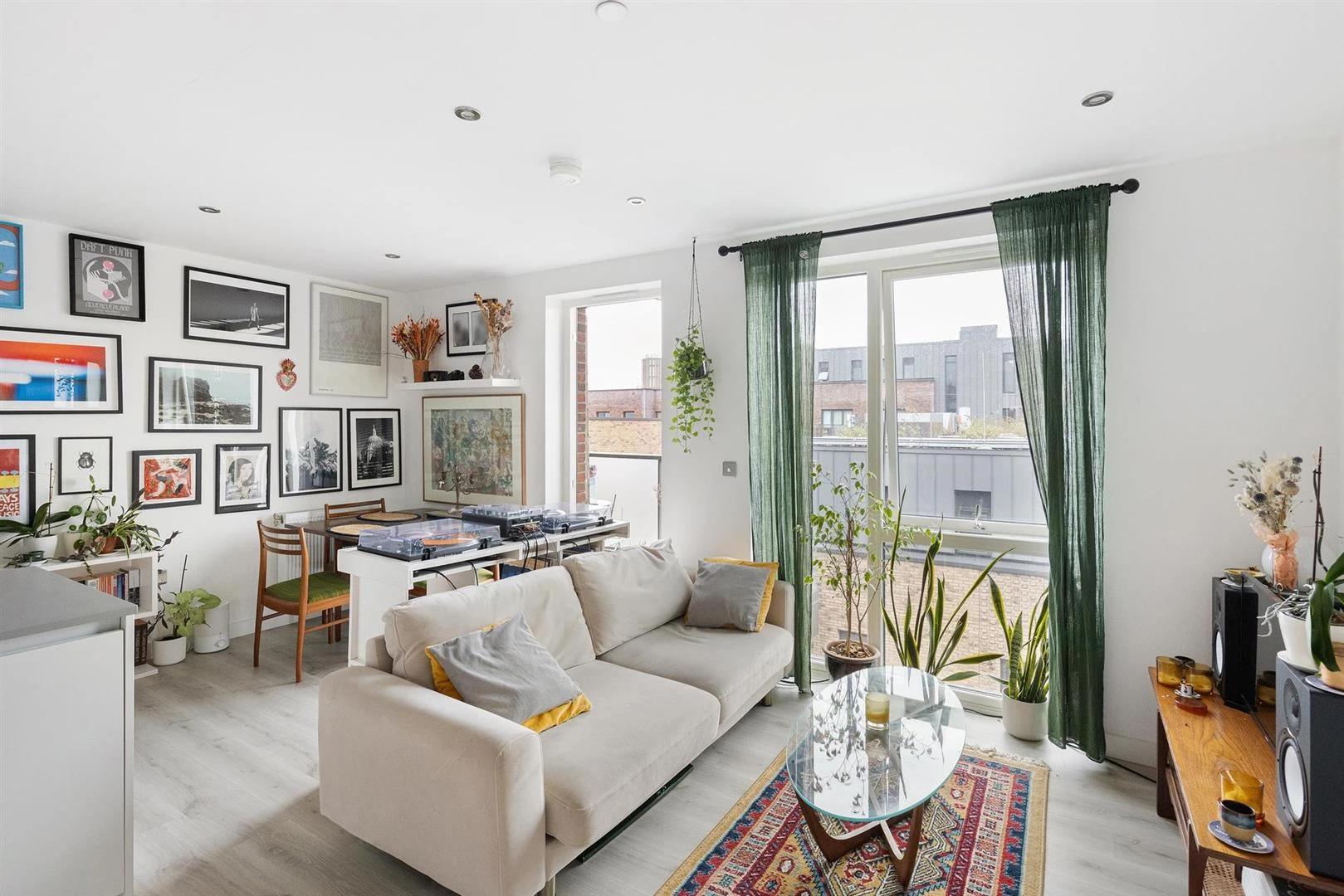 113-Leonard-Court-Cobden-Walk_SE15-2BP_1849.jpg