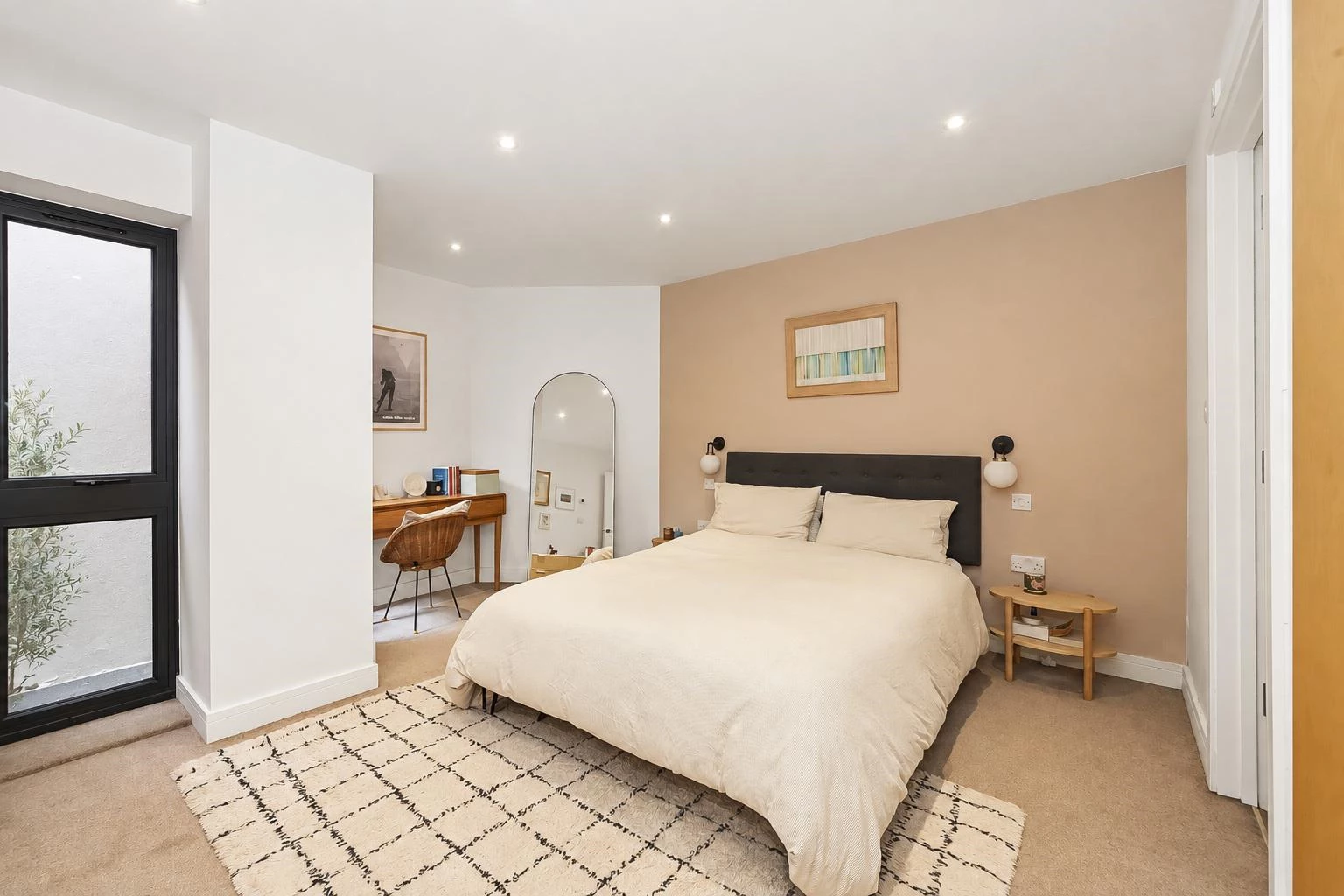 edited bedroom.jpg