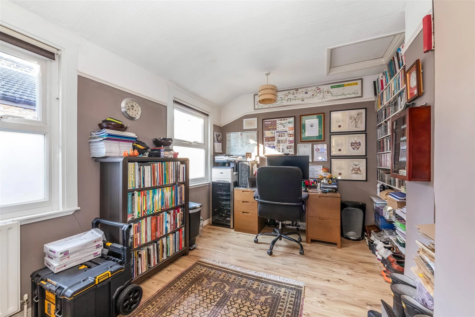 office.jpg