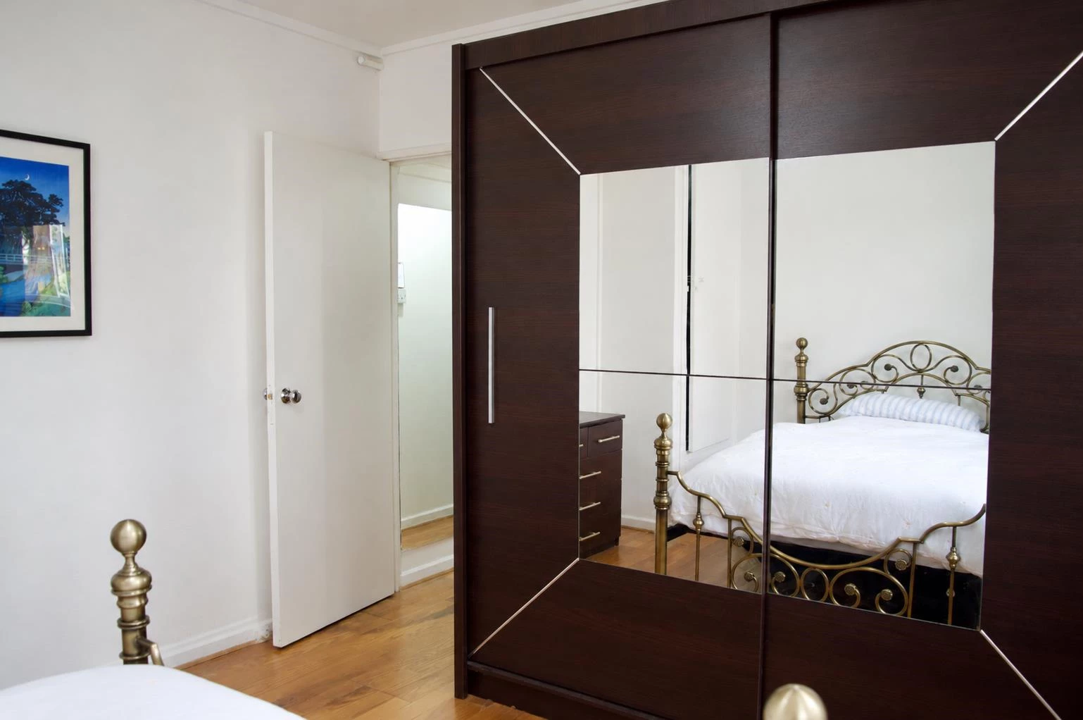 Bedrooom 2.png