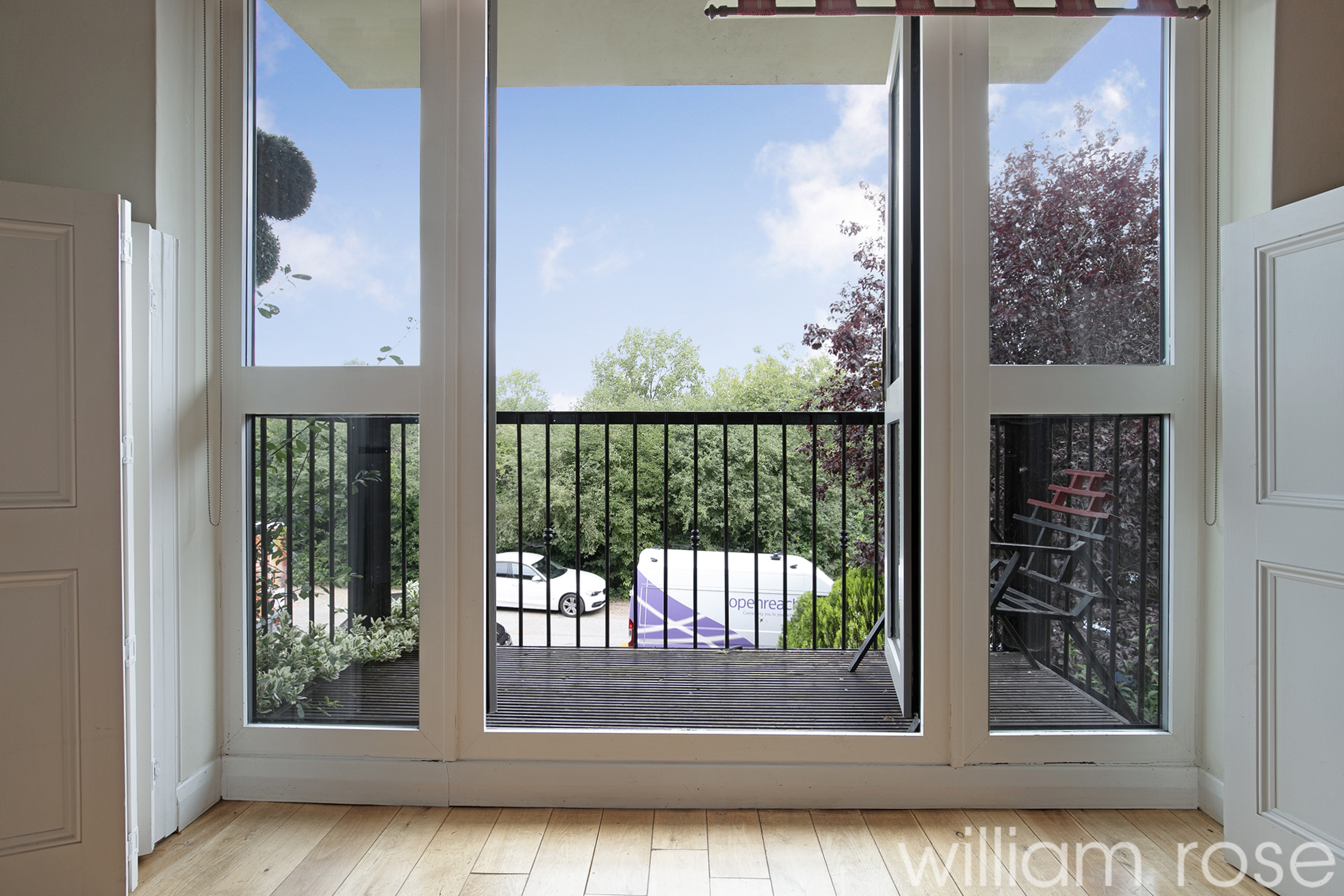 Property For Sale Forest View, Chingford, E4 2 Bedroom Apartment