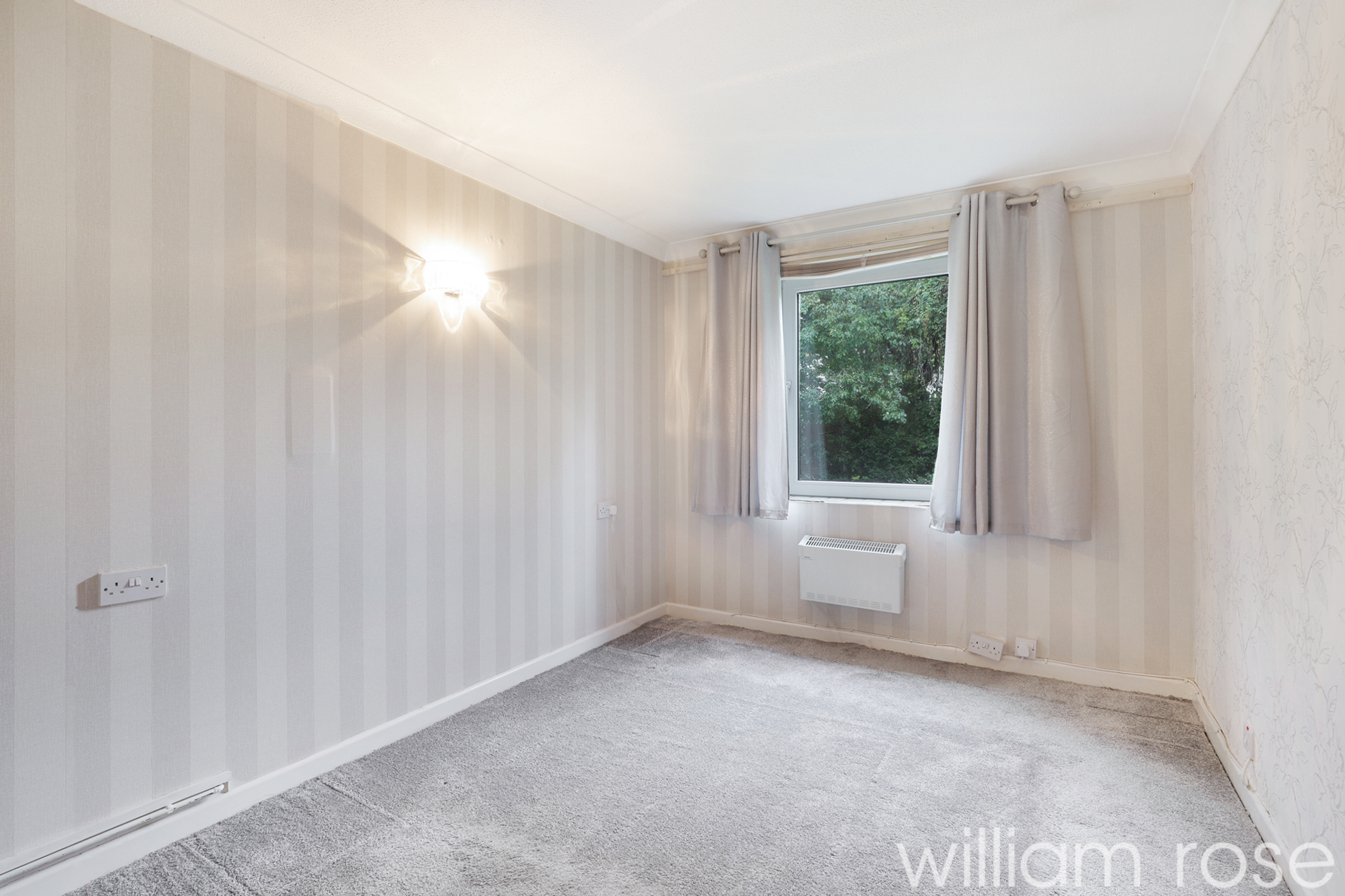 Property For Sale Kings Head Hill, London, E4 1 Bedroom Flat through
