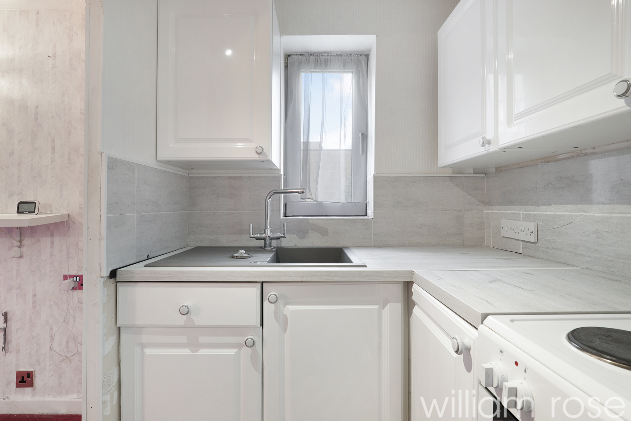 Property For Sale Kings Head Hill, London, E4 1 Bedroom Flat through