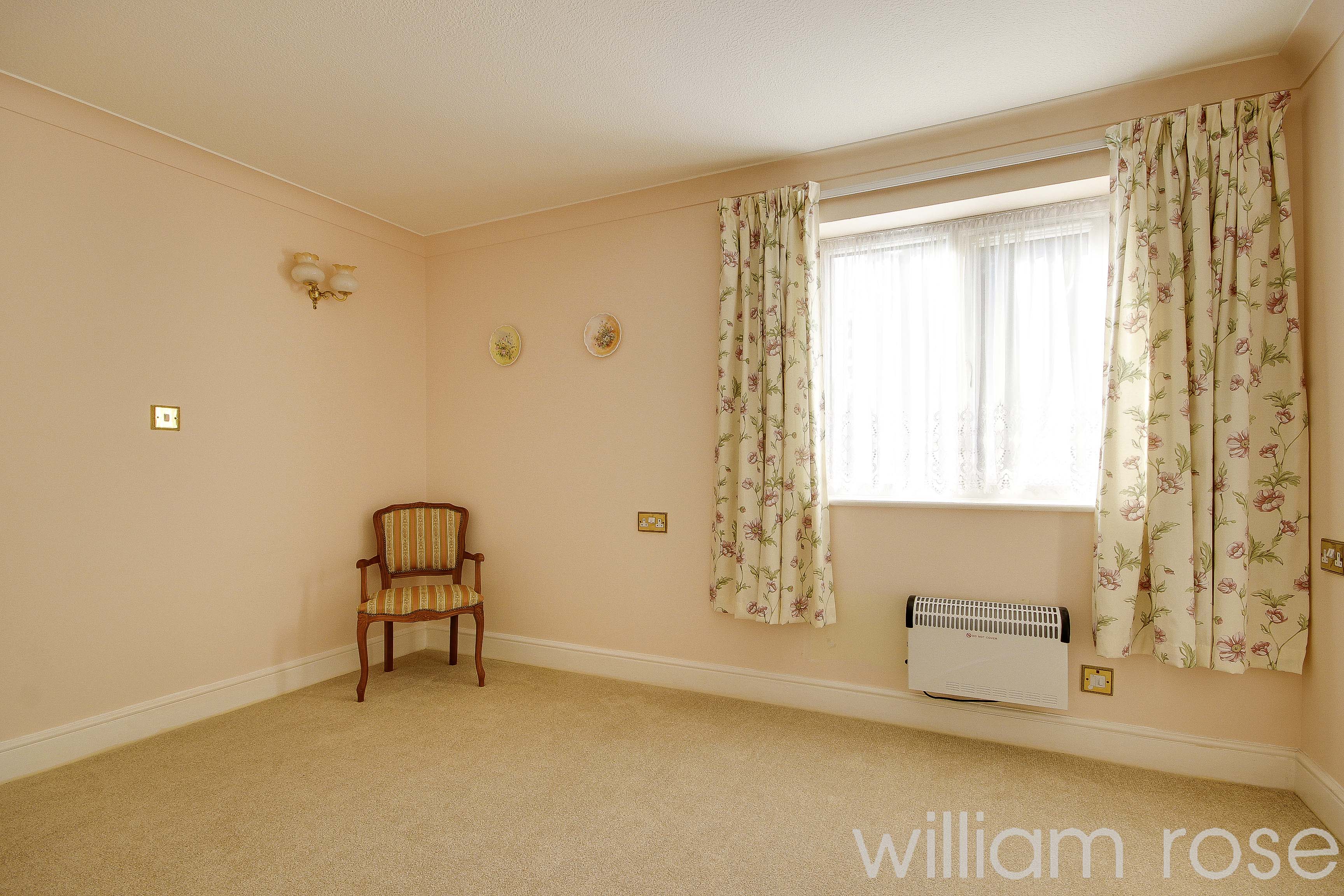 Property For Sale Chingford Lane, Woodford Green, IG8 1 Bedroom