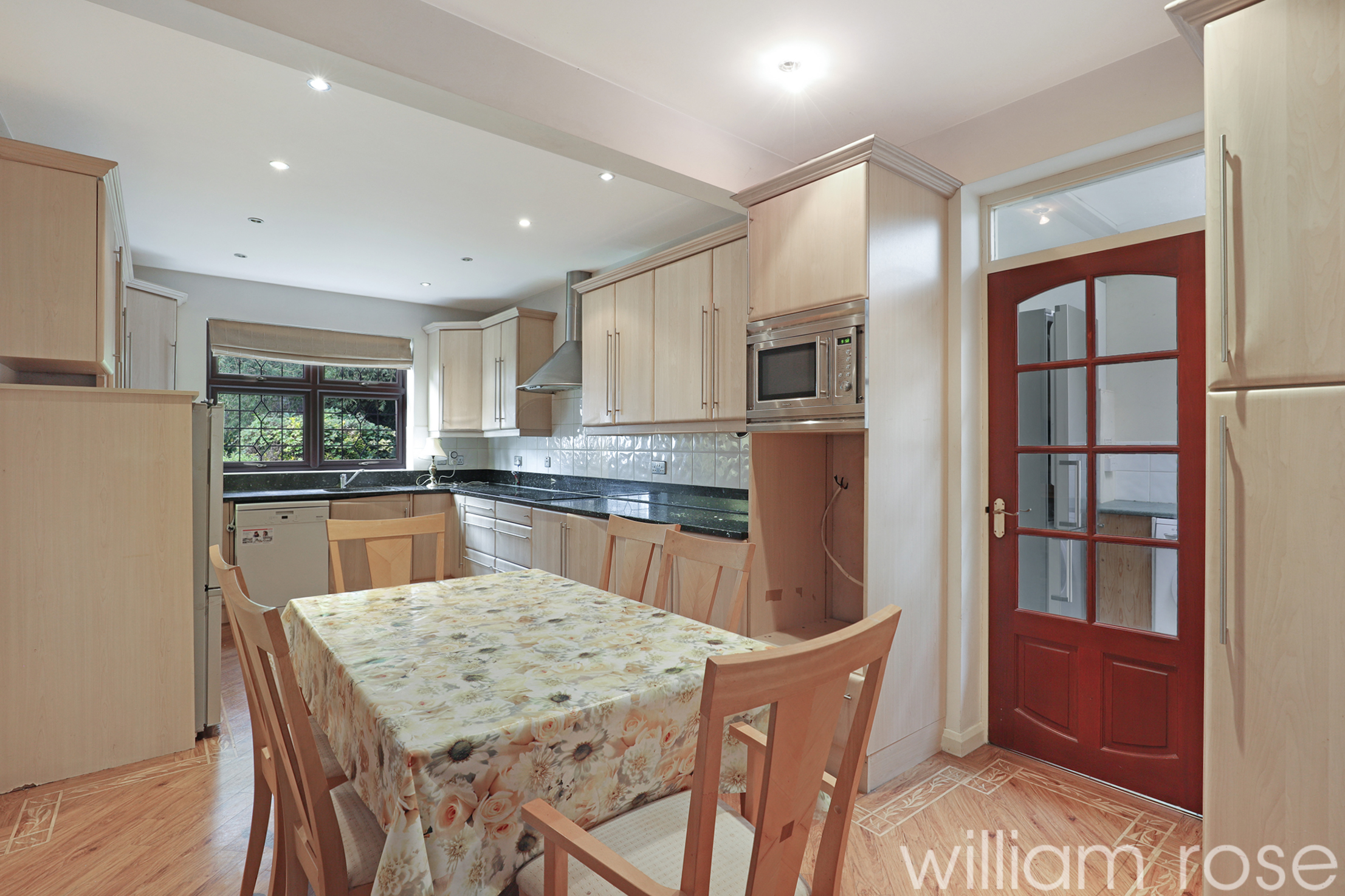 Property For Sale Bracken Drive, Chigwell, IG7 4 Bedroom Bungalow