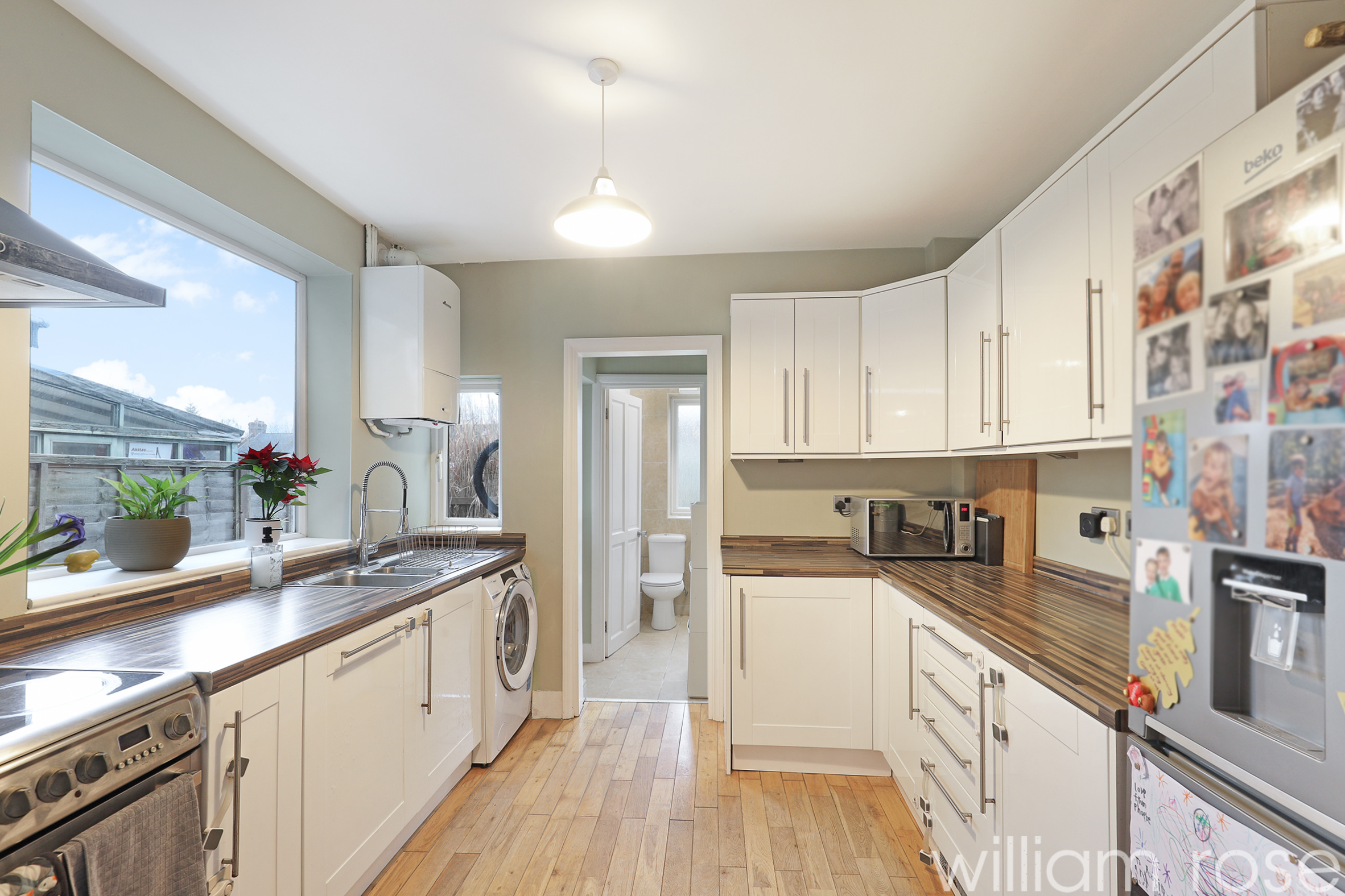 Property For Sale Winchester Road, Highams Park, E4 3 Bedroom