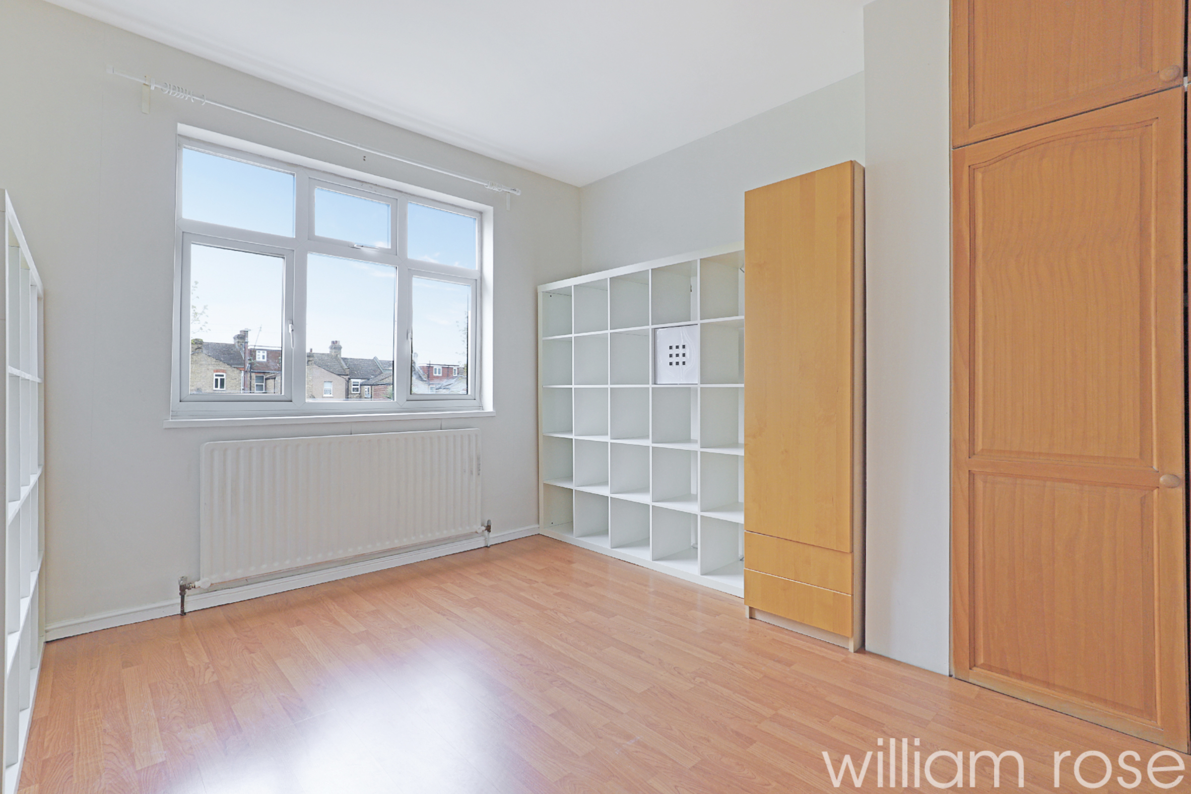 Property For Sale Beech Hall Road, Highams Park, E4 4 Bedroom