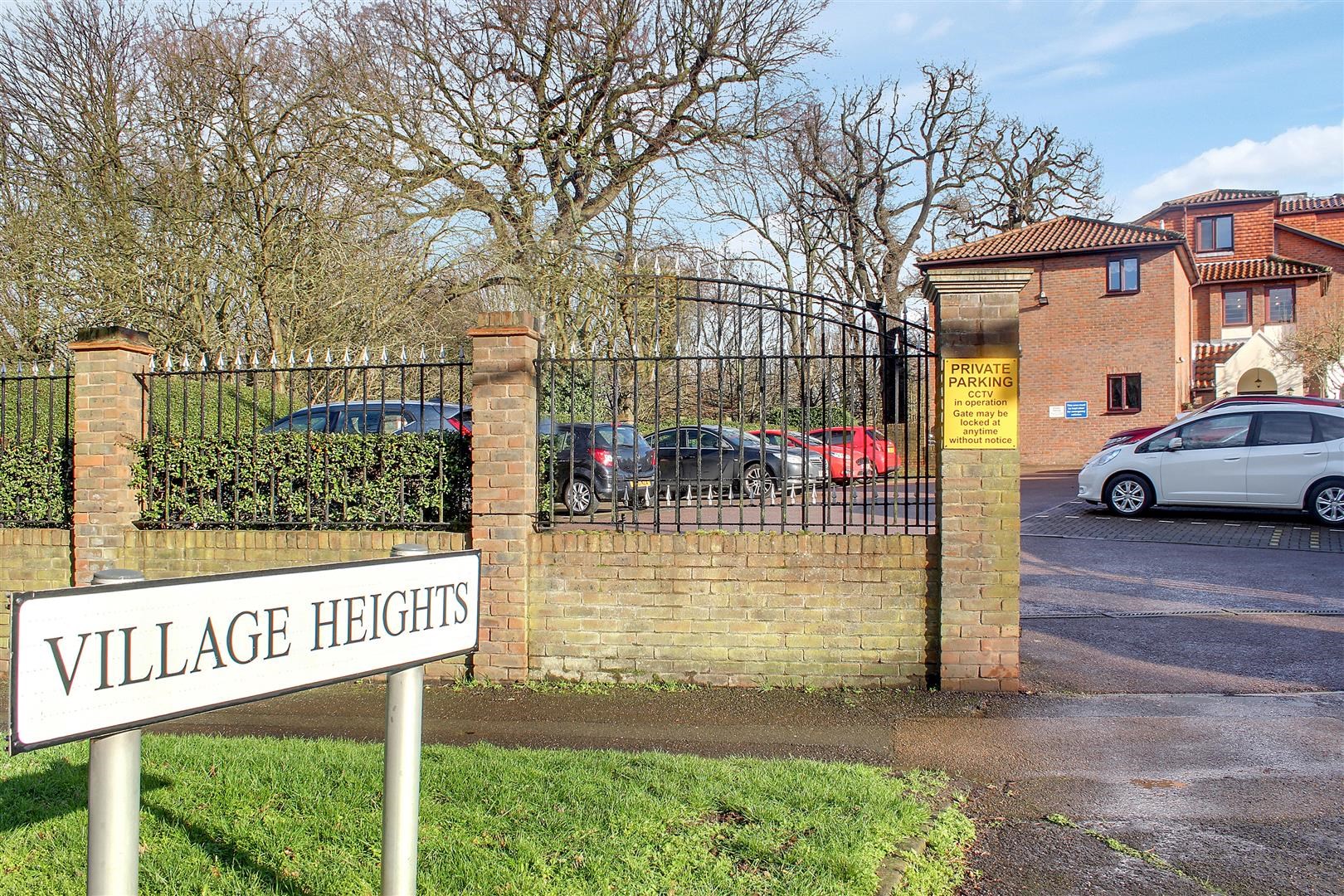 Property For Sale Chingford Lane, Woodford Green, IG8 1 Bedroom