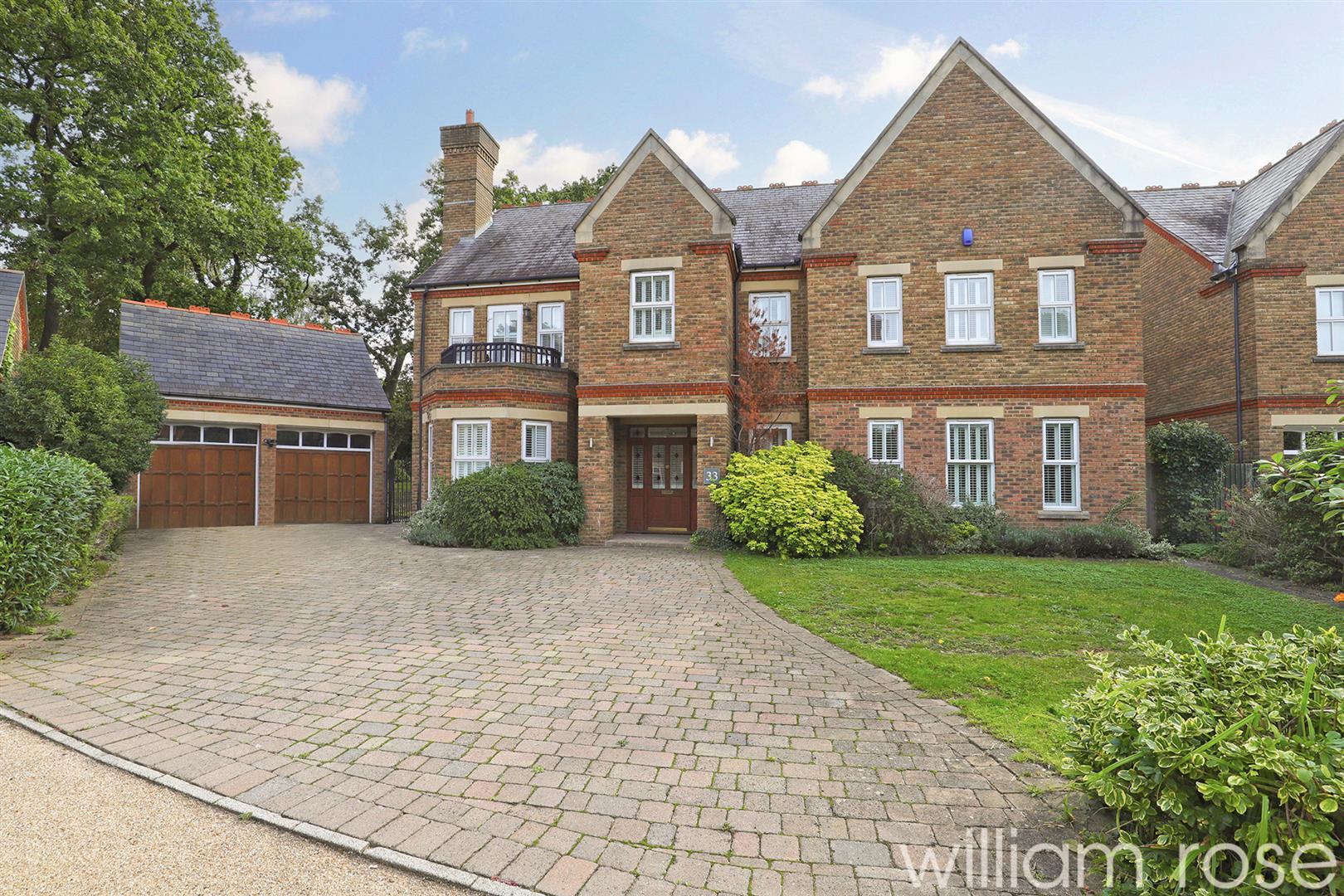 Property For Sale Clarence Gate, Repton Park, IG8 4 Bedroom Detached