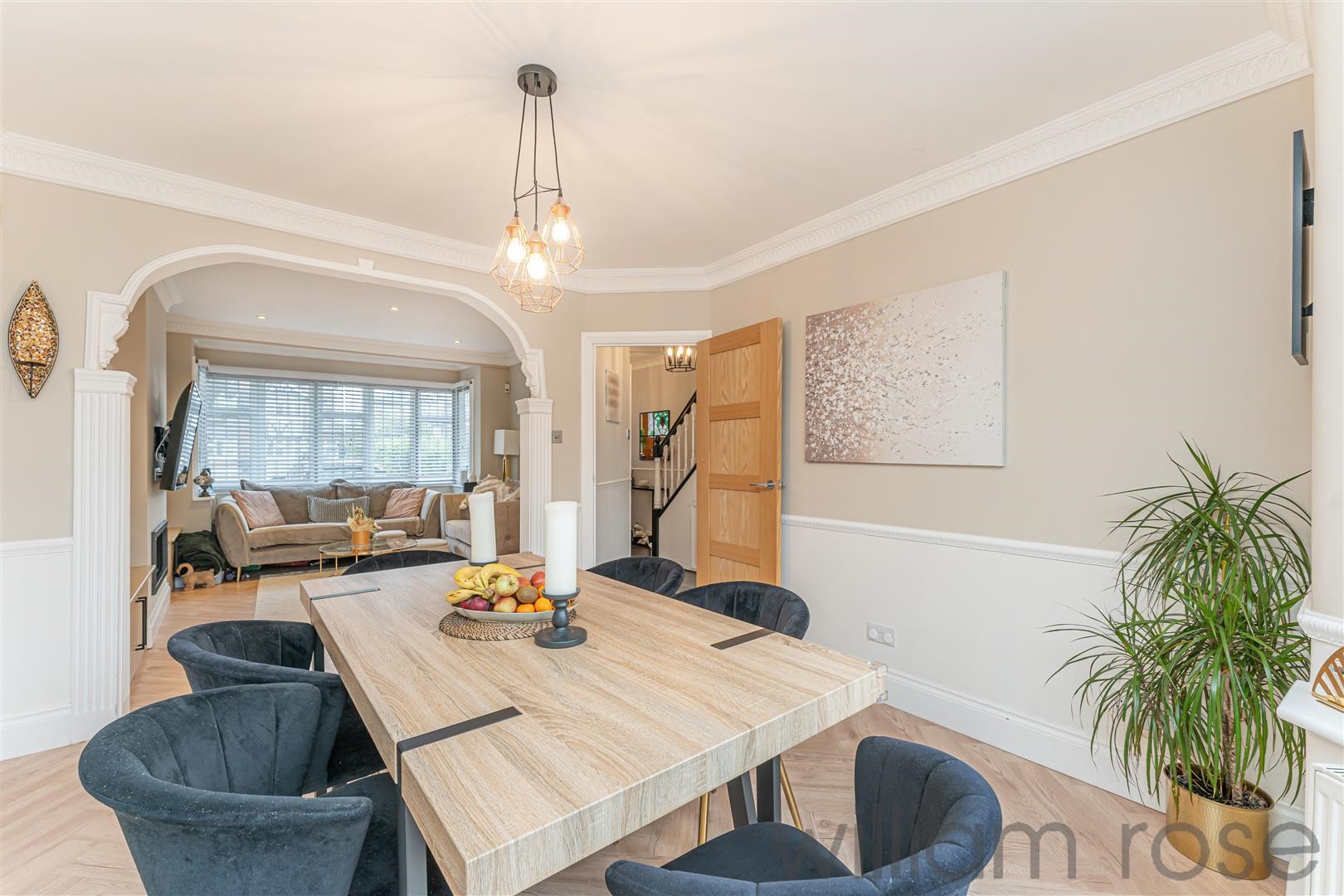 Property For Sale Brackley Square, Woodford Green, IG8 3 Bedroom