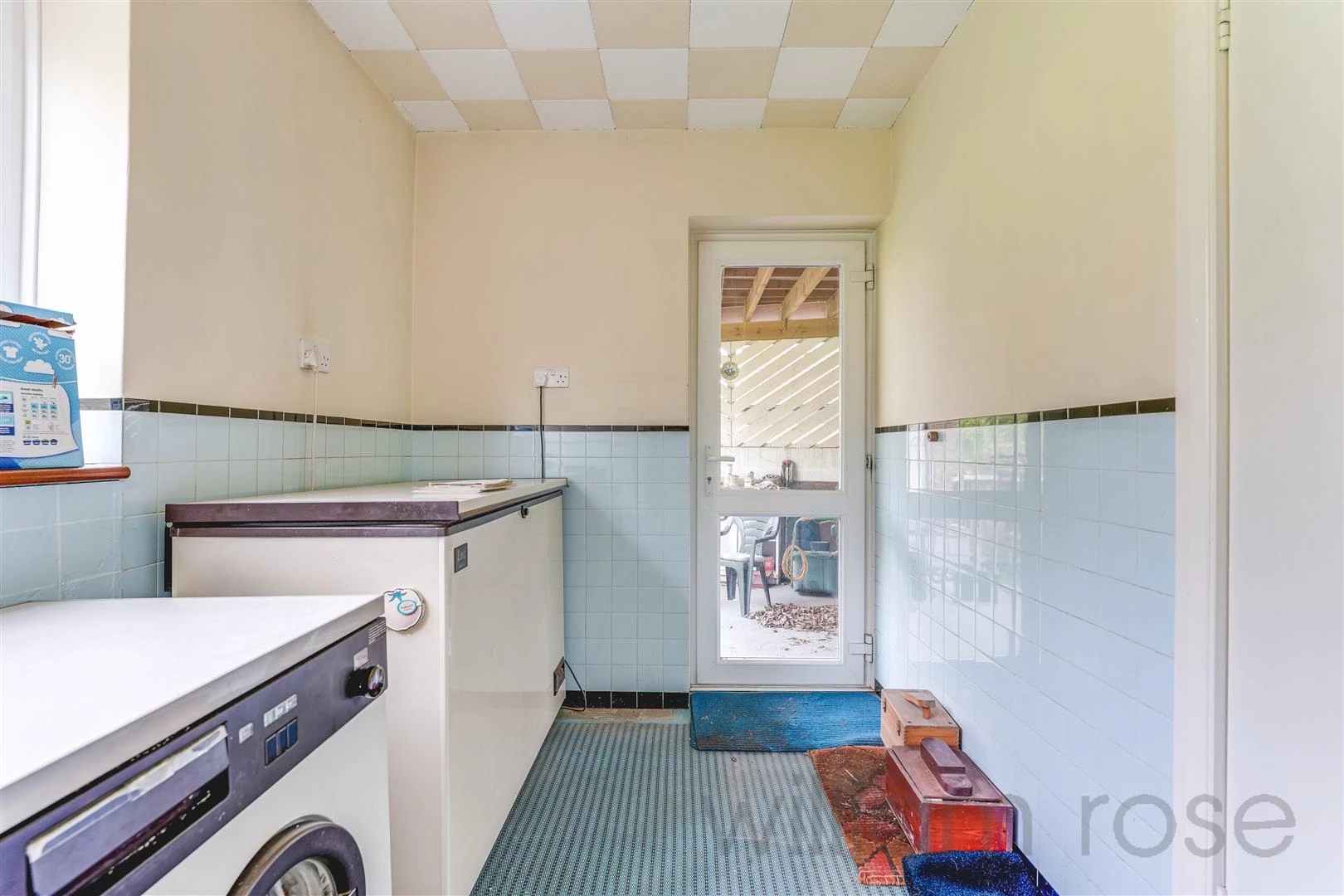 7 Linden Crescent WM-8