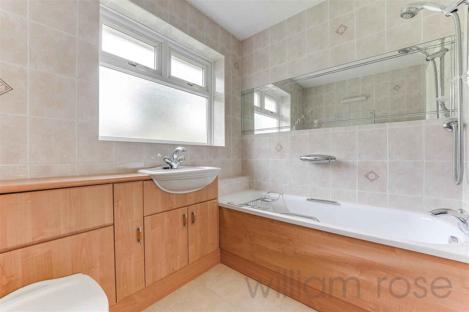 7 Linden Crescent WM-4