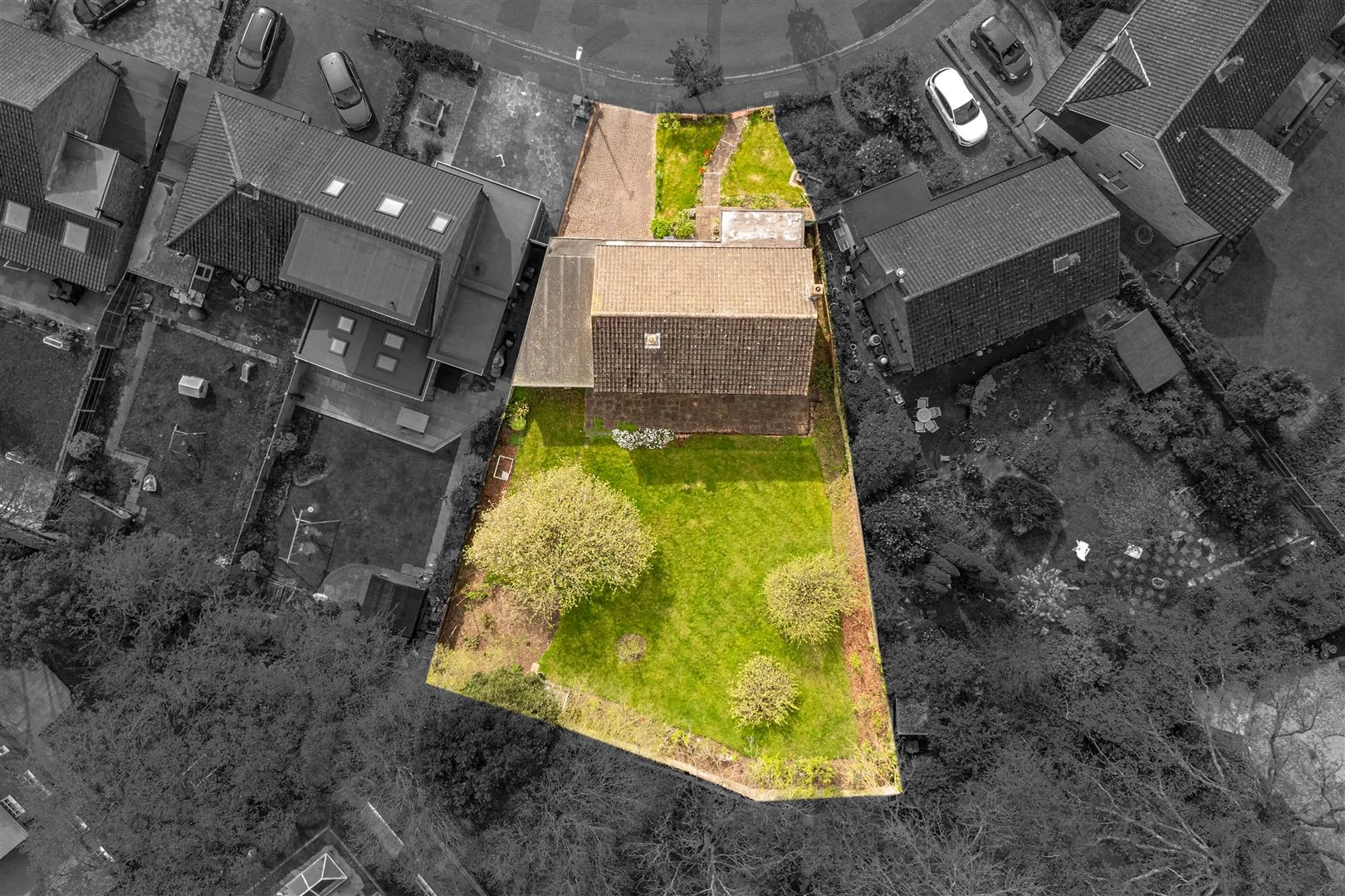 7 Linden Crescent WM-27