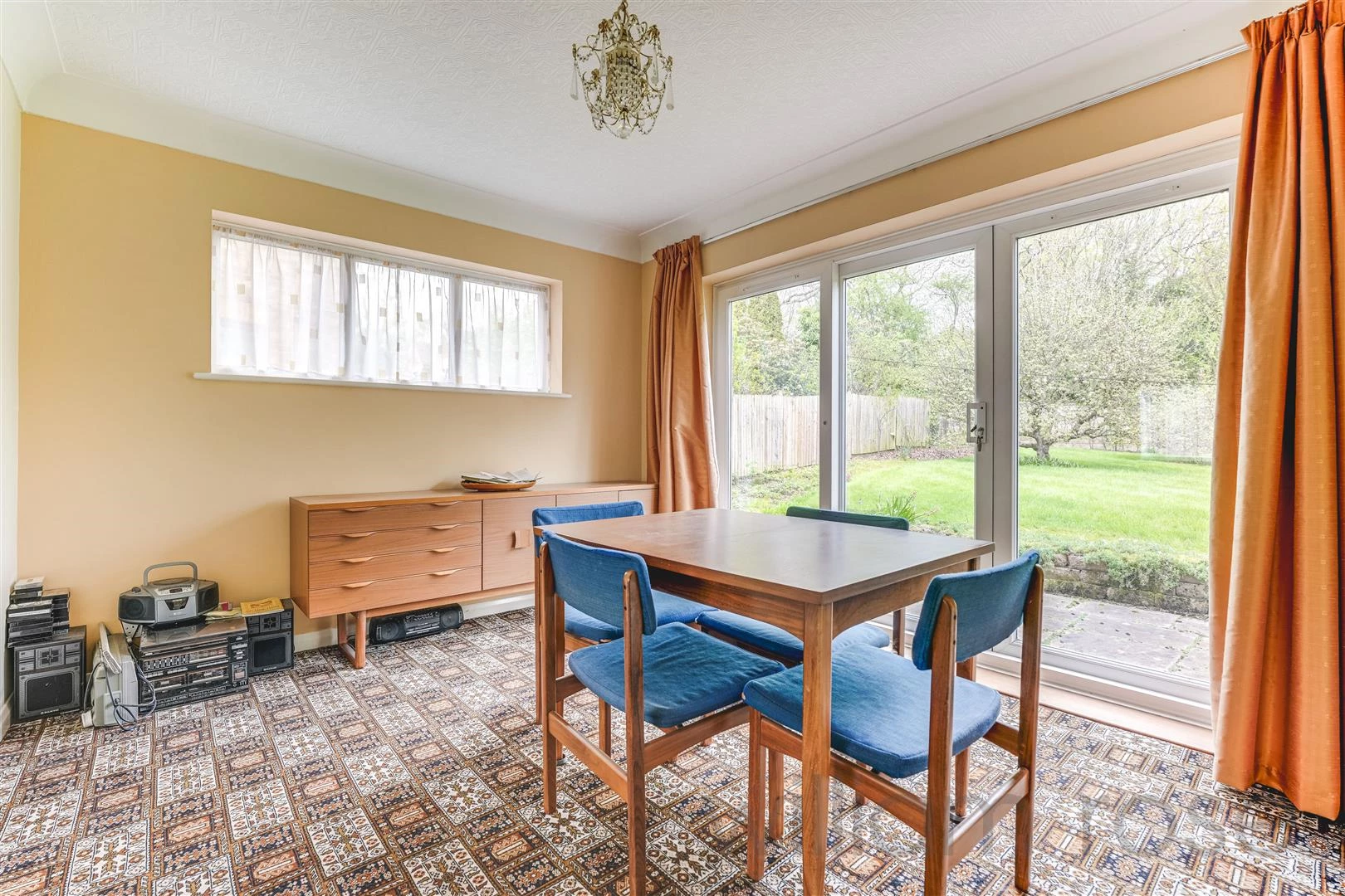 7 Linden Crescent WM-14