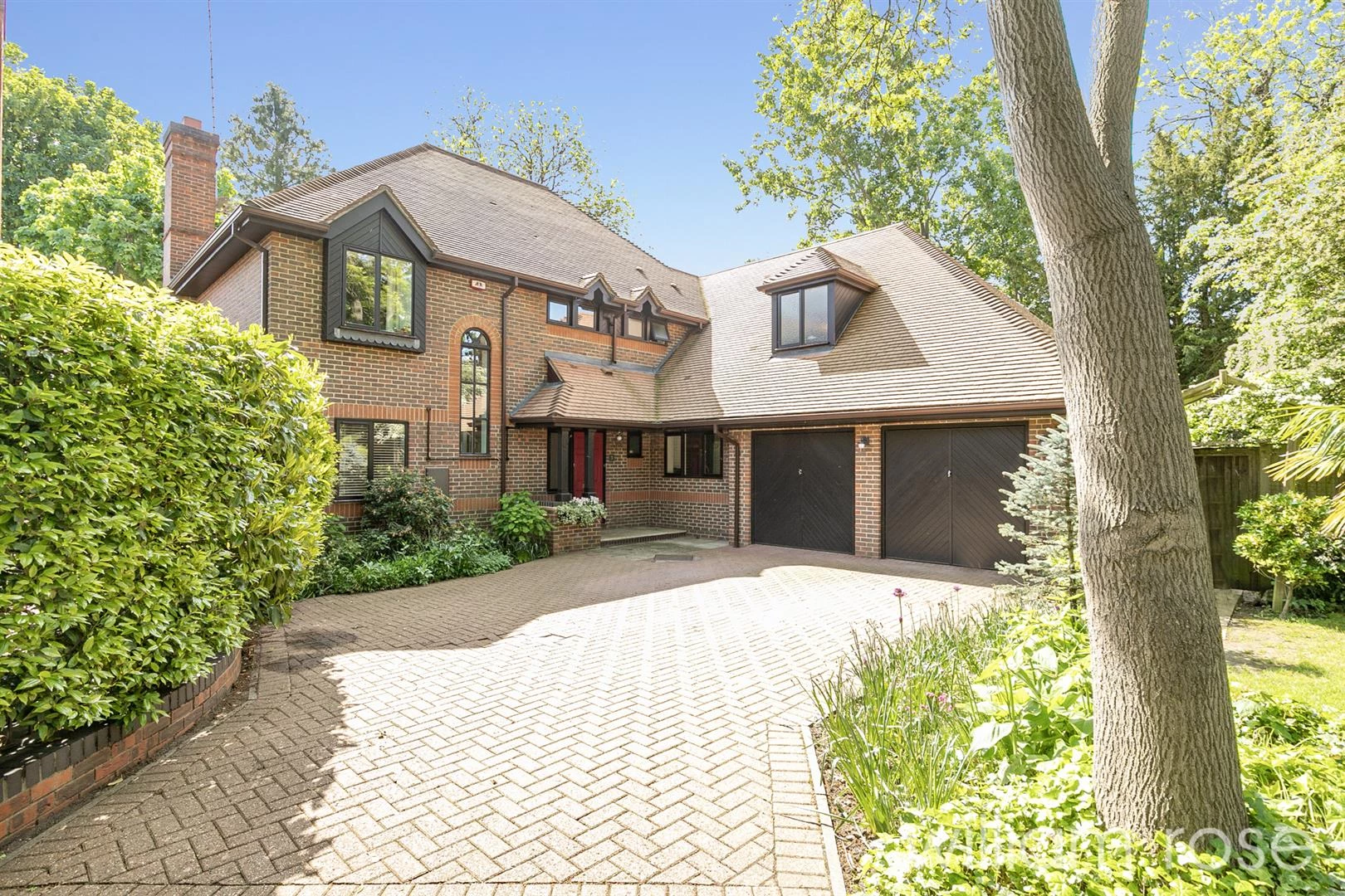 Mellish Gardens Woodford Green IG8