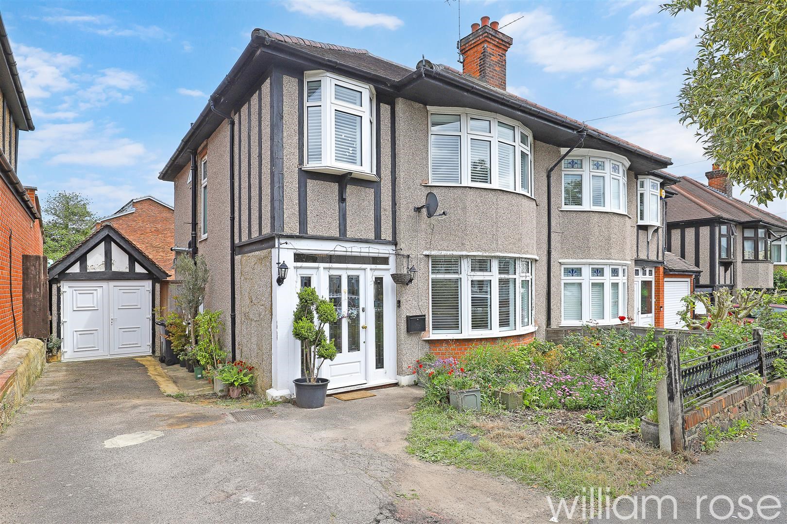 Property For Sale Grosvenor Gardens, Woodford Green, IG8 | 3 Bedroom ...