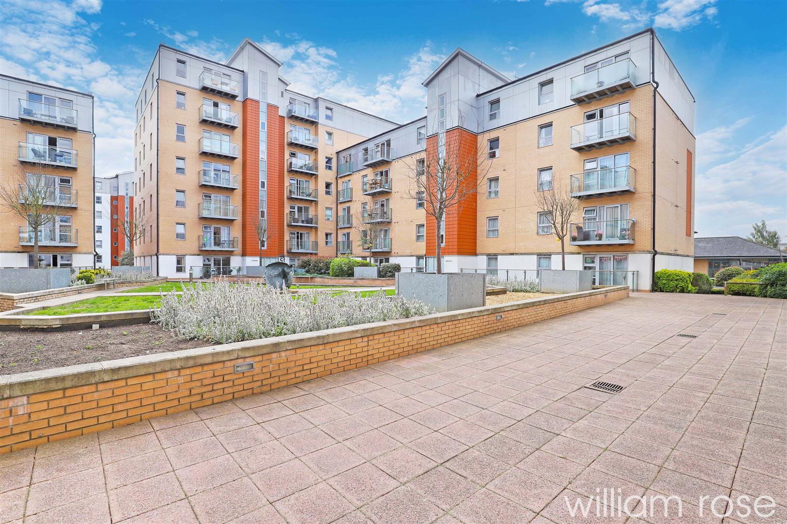 Property For Sale Queen Mary Avenue, London, E18 2 Bedroom Apartment