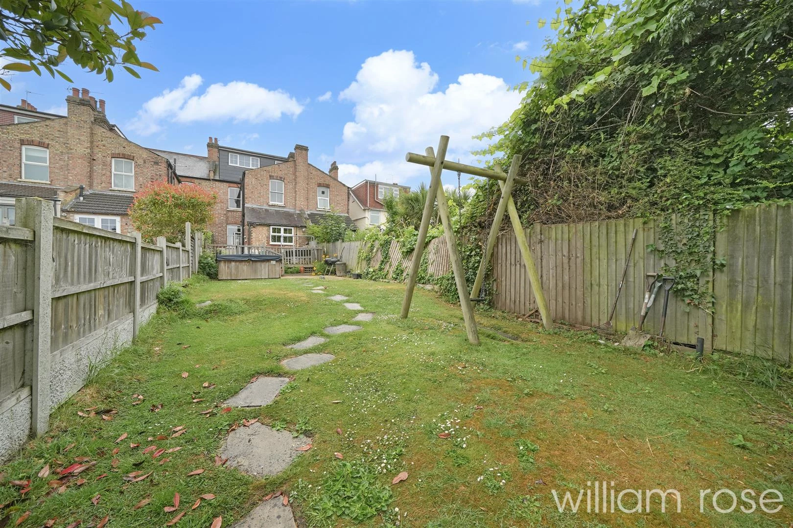 Canfield Road Woodford Green IG8