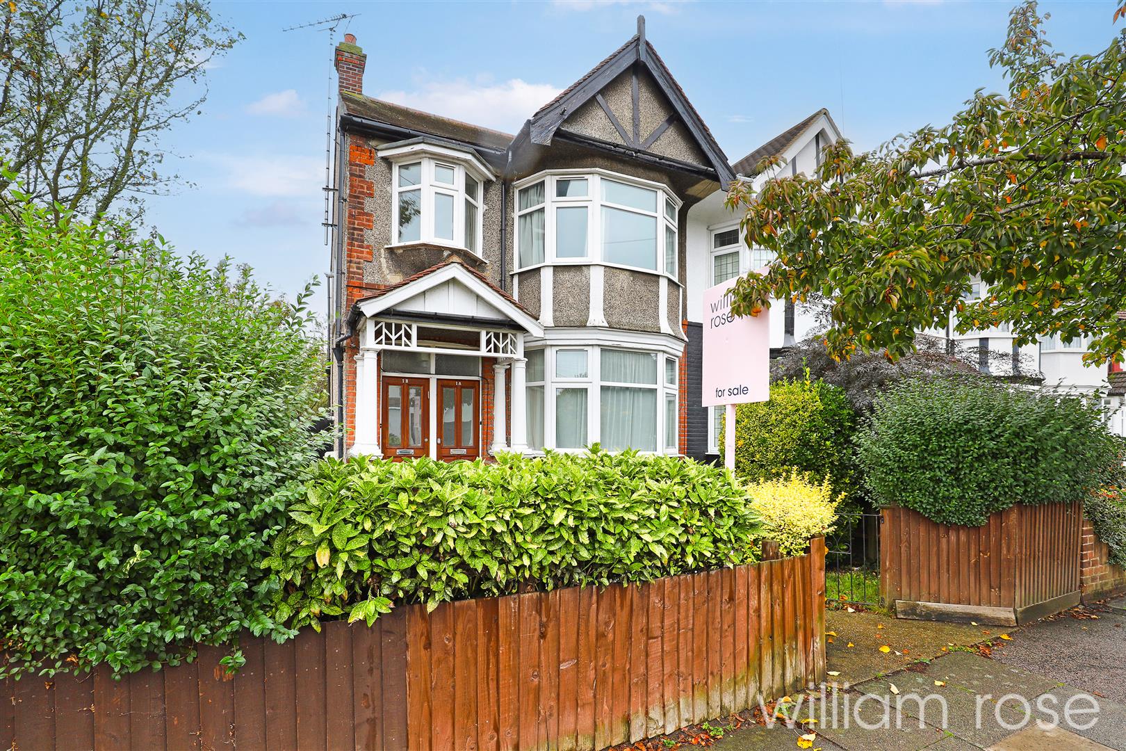 Property For Sale Sunnymede Drive, Ilford, IG6 3 Bedroom Semi