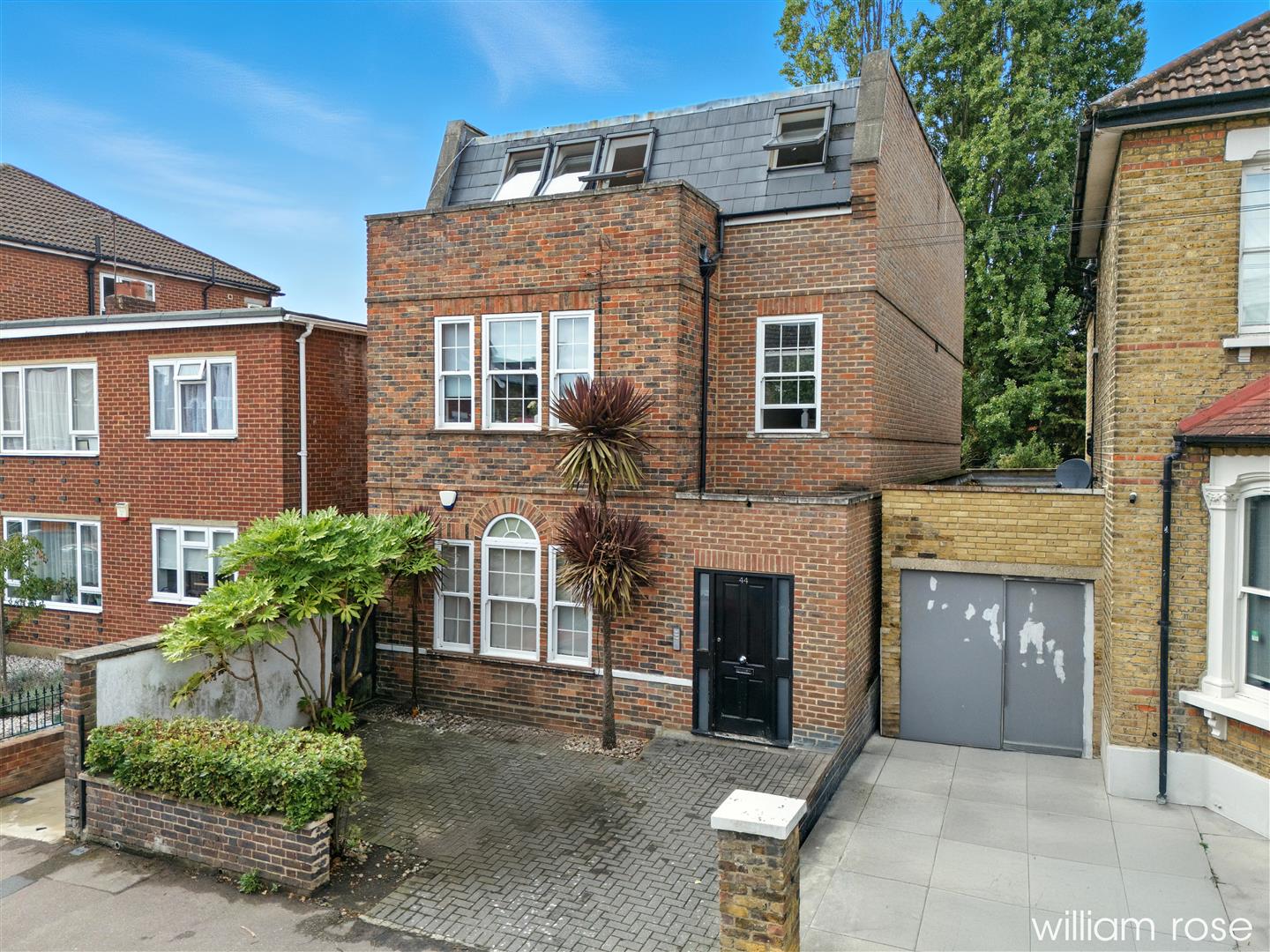 Property photo: London, E18