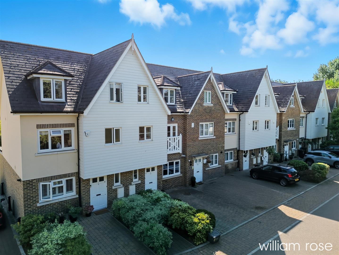 Bradfords Close Buckhurst Hill IG9
