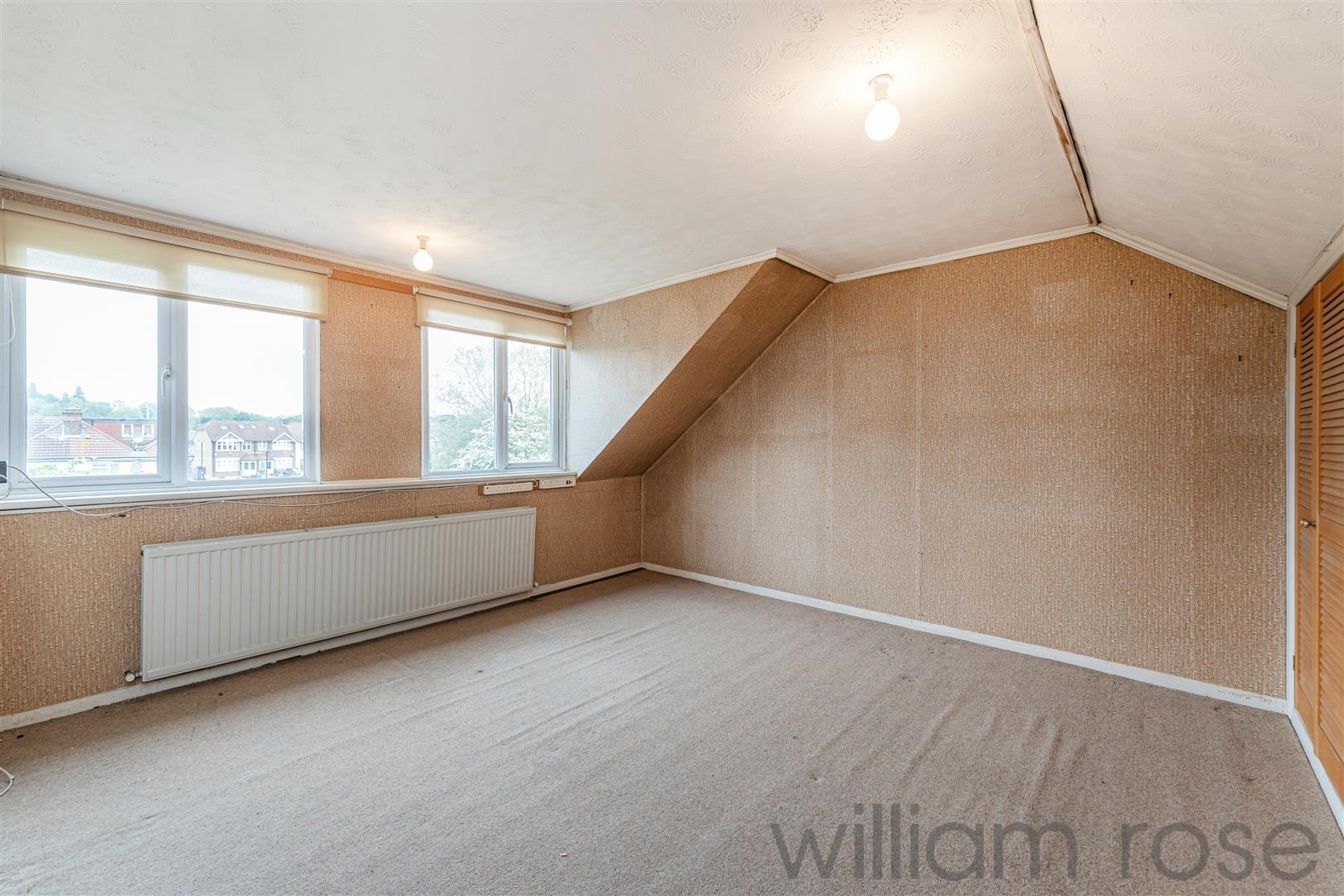 Property For Sale Normanshire Drive, Chingford, E4 4 Bedroom Terraced