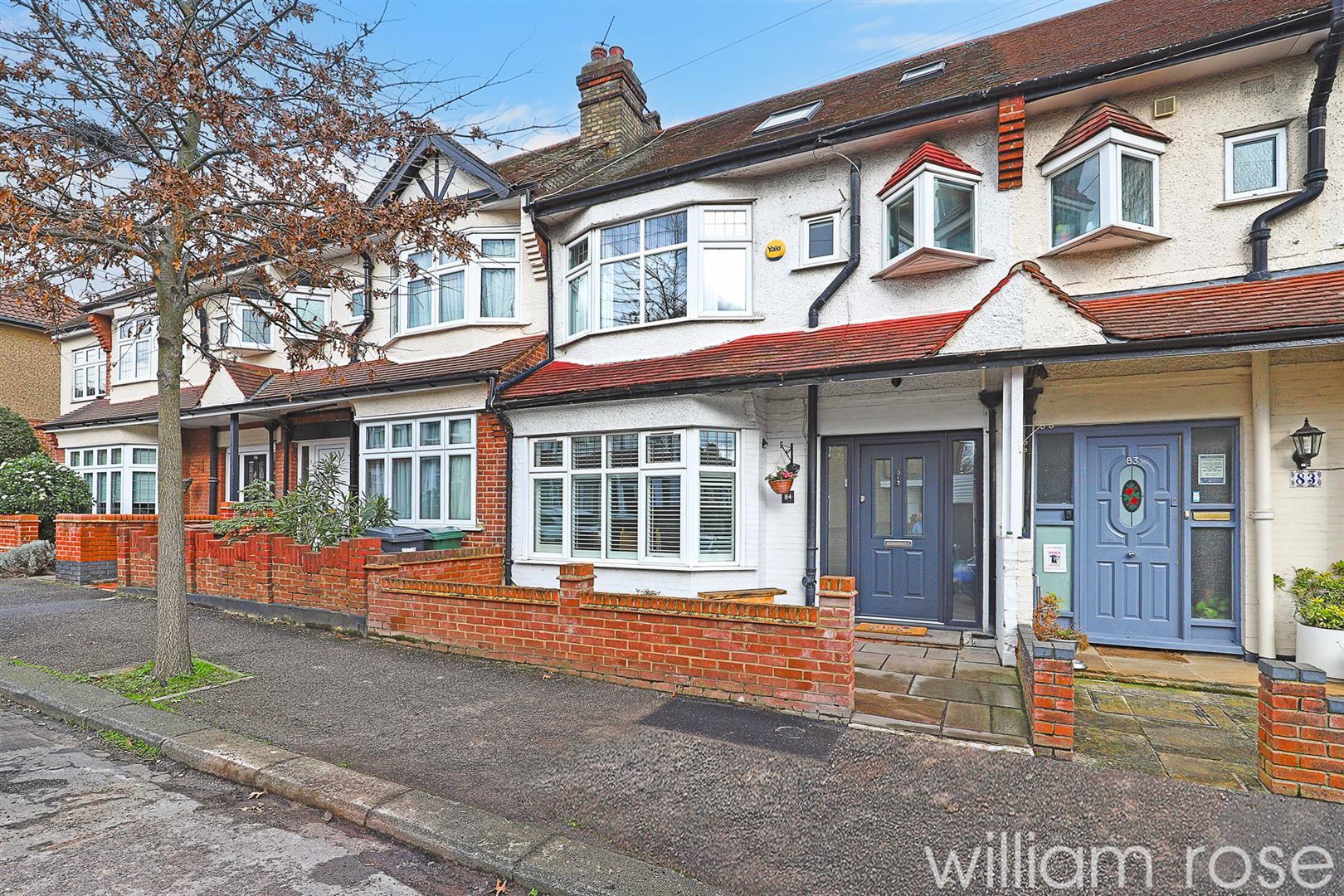 Property For Sale Whitehall Gardens, North Chingford, E4 4 Bedroom