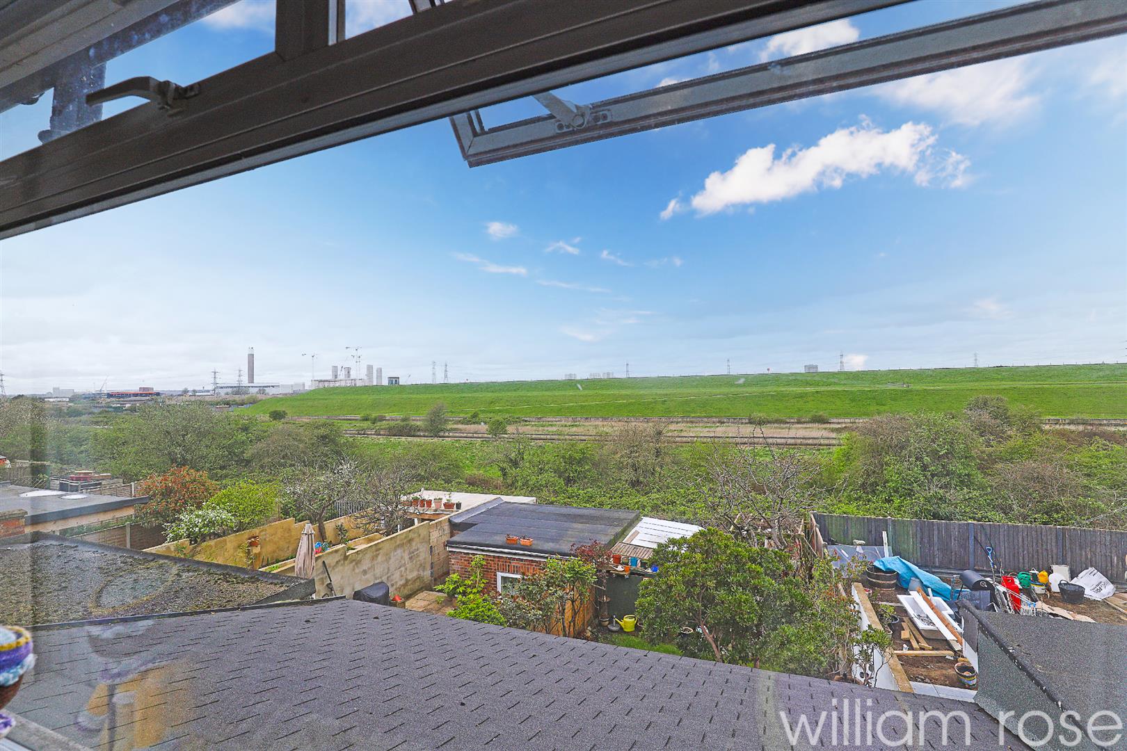 Property For Sale Waltham Way, Chingford, E4 3 Bedroom Terraced