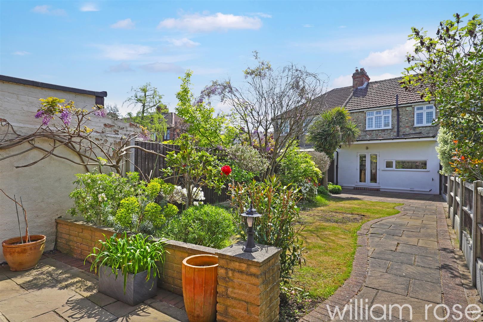 Property For Sale Hampton Road, Chingford, E4 3 Bedroom Terraced