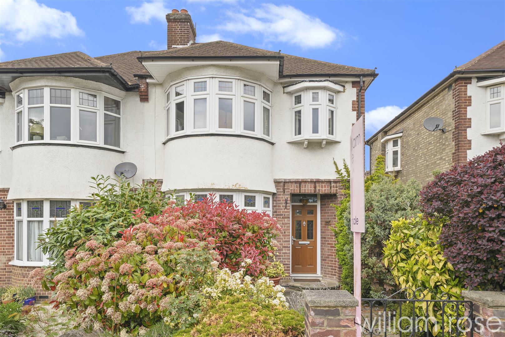The Avenue London E4