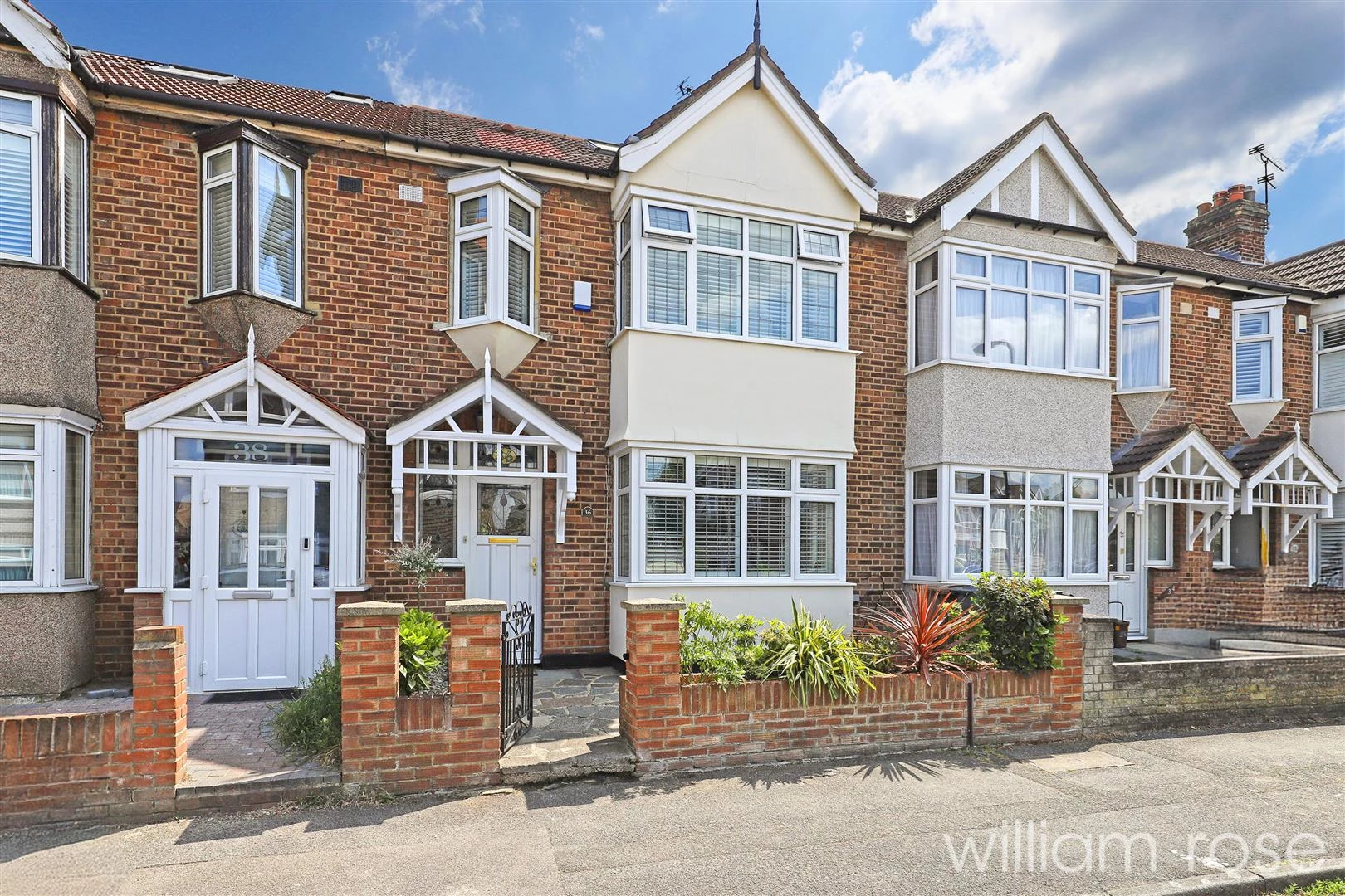 Coolgardie Avenue Highams Park London E4