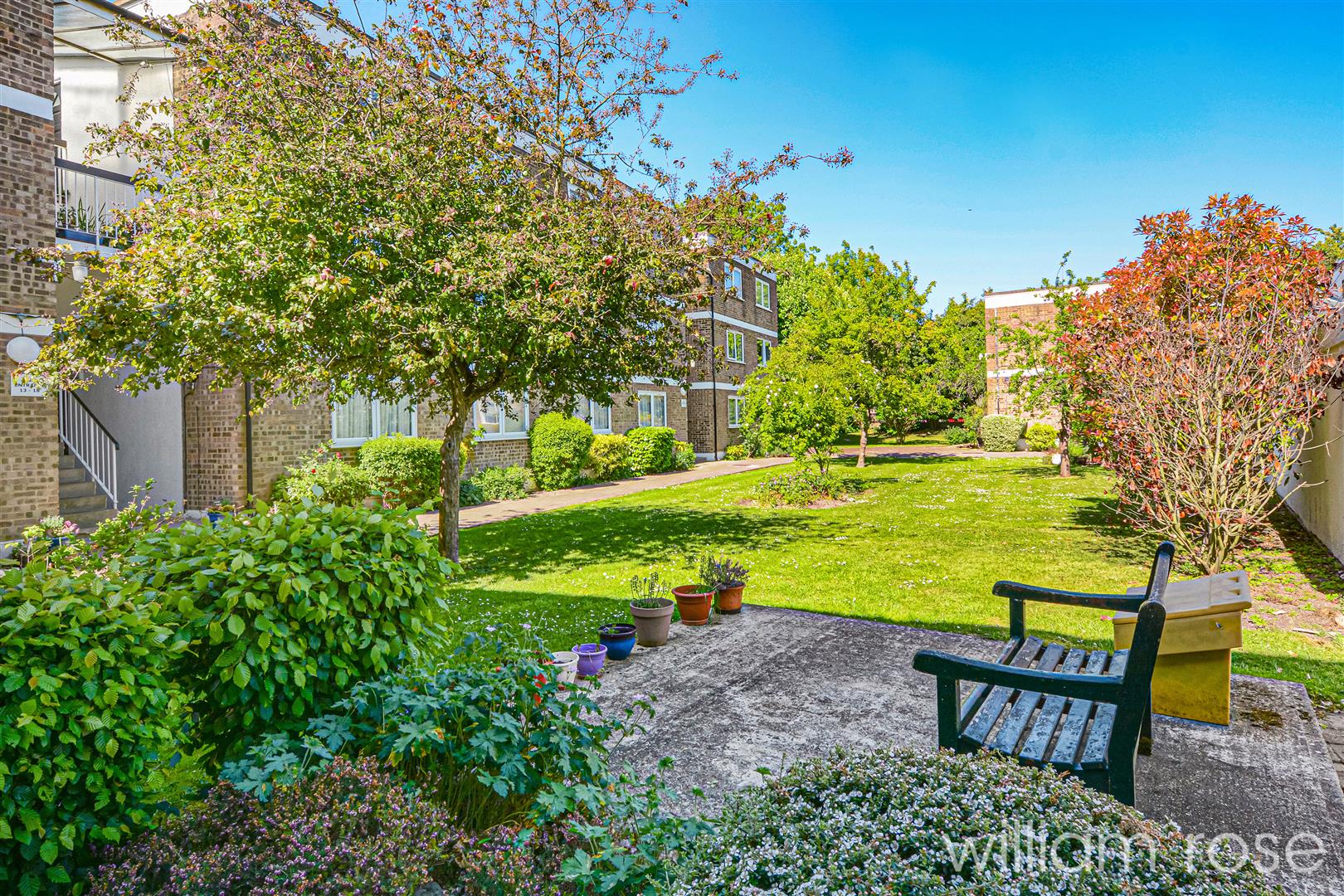 7 Larkswood Court(13).jpg
