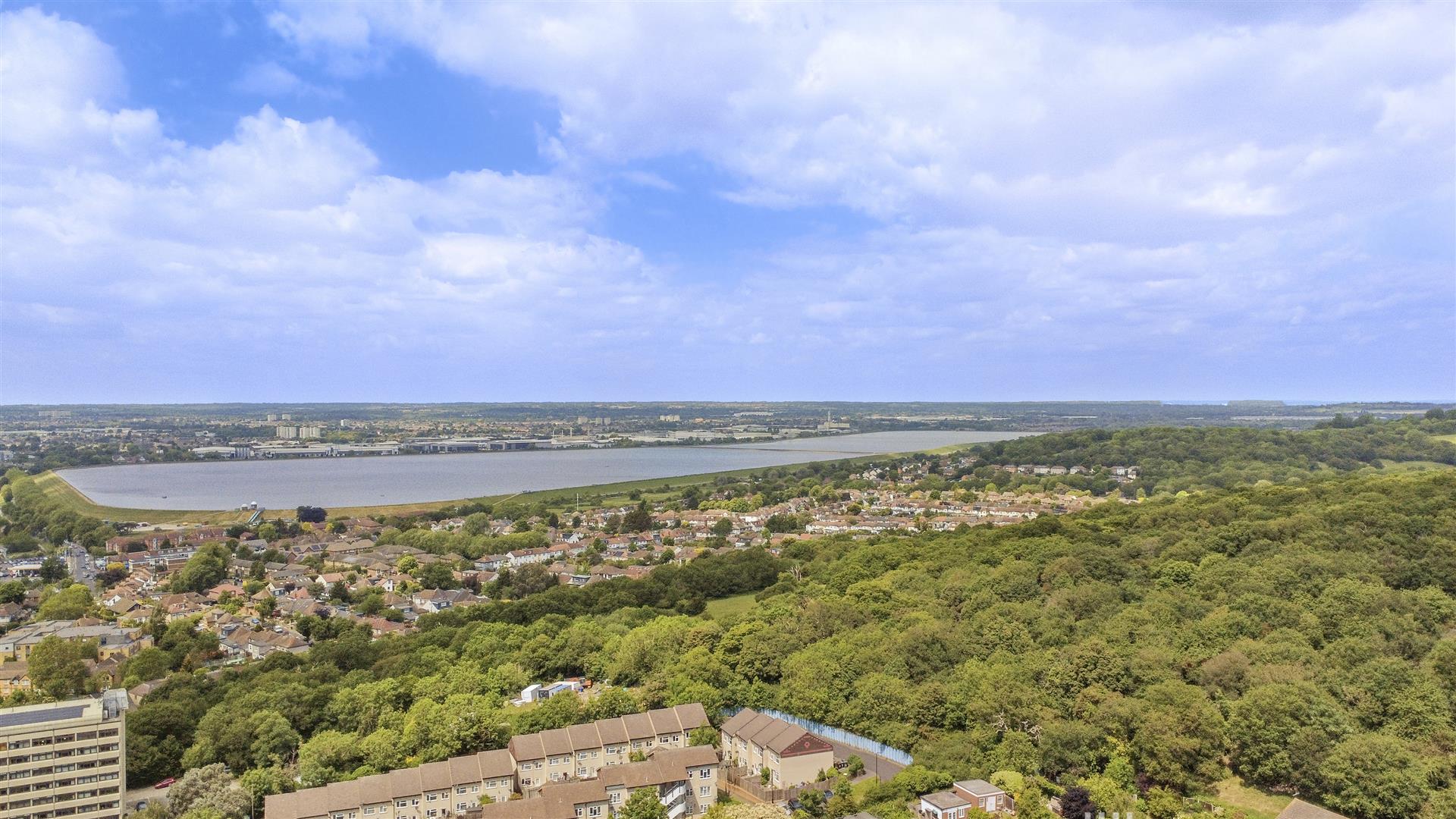 dji_fly_20250523_125438_125_1748001308885_photo_op