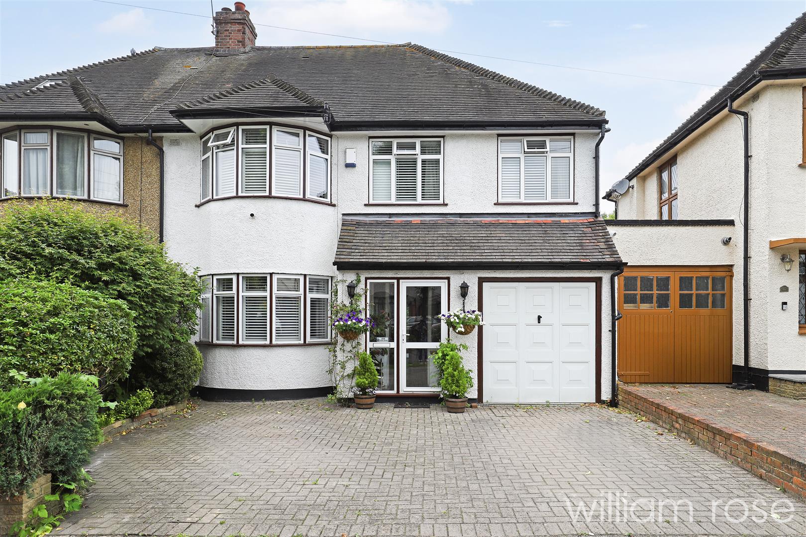 Dale View Crescent London E4