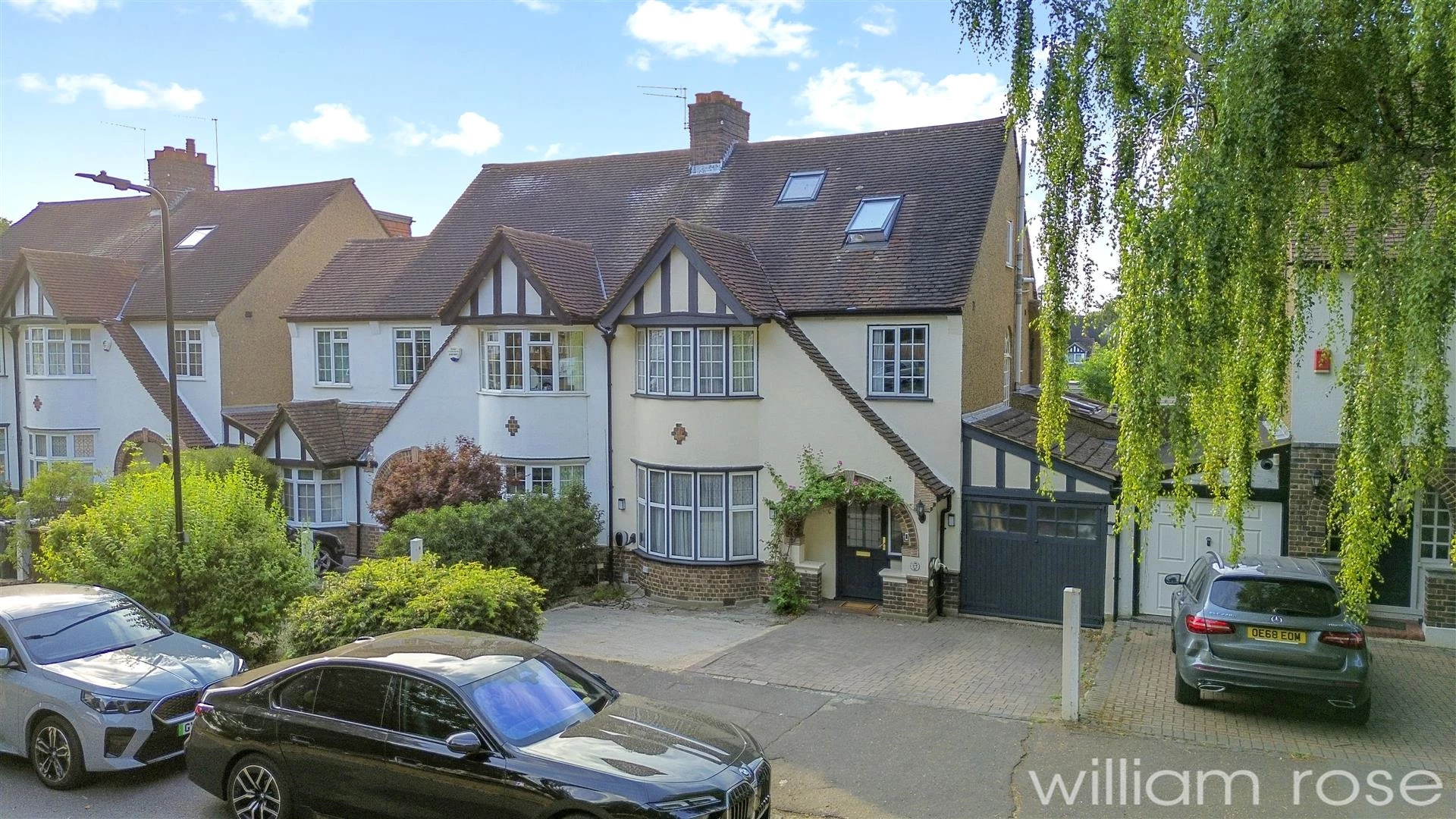 Holly Crescent Woodford Green IG8
