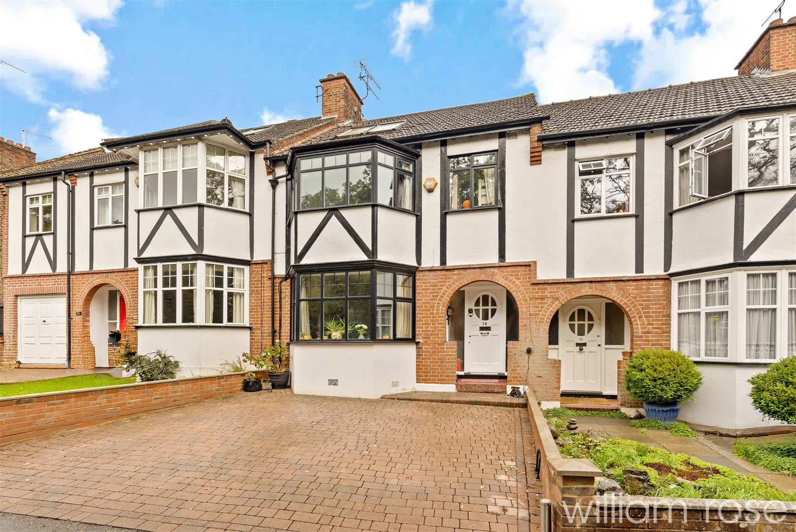 Gascoigne Gardens Woodford Green IG8