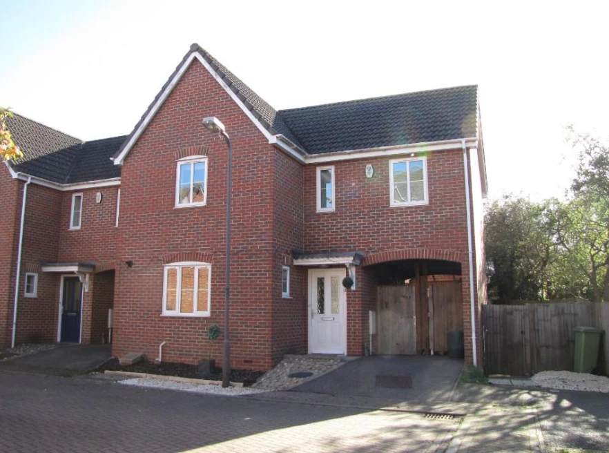 Property photo: Milton Keynes, MK13