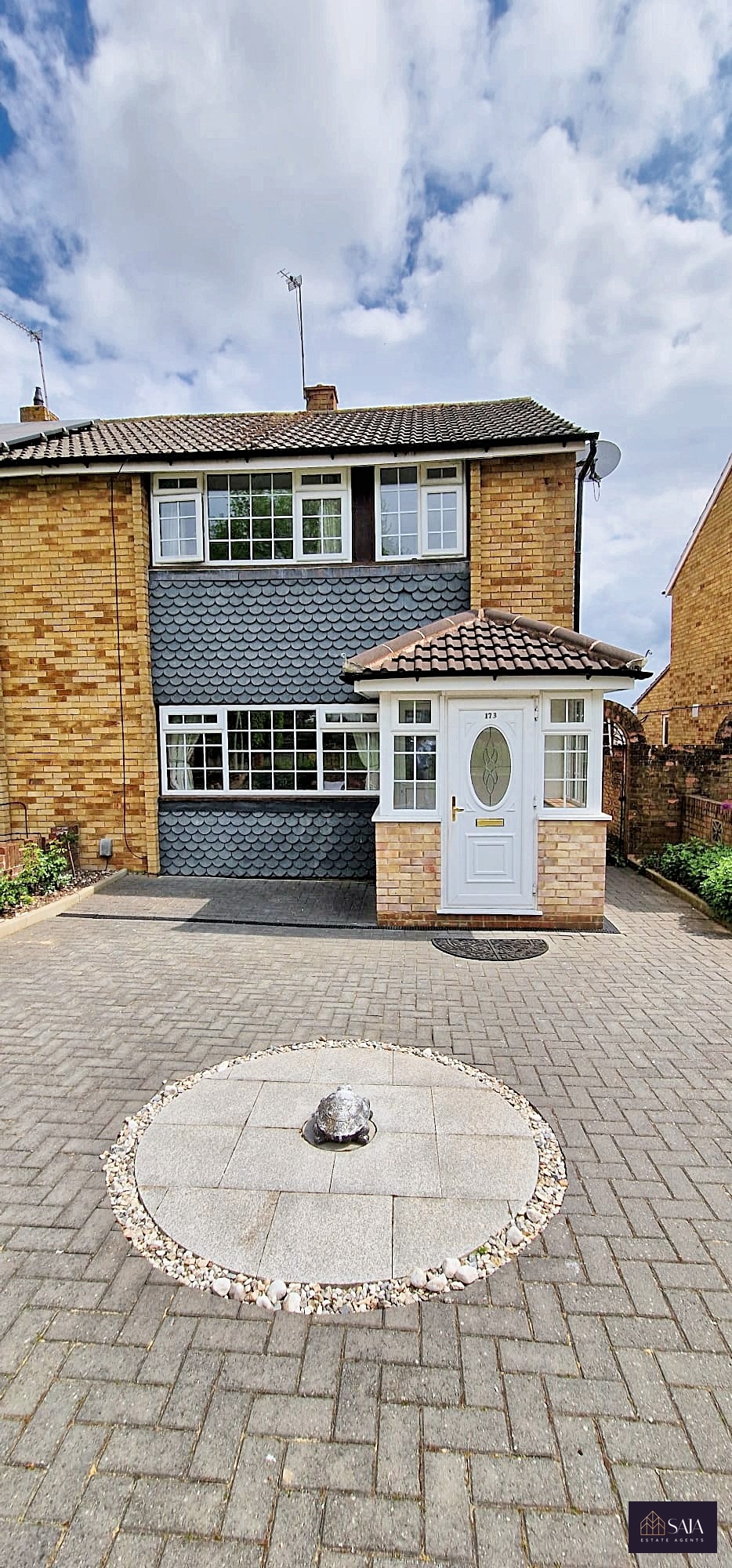 Property photo: Basingstoke, RG22