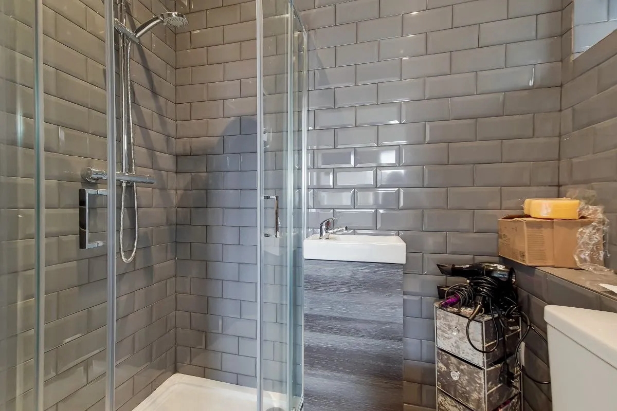 Property To Rent Caversham Road, Kentish Town, NW5 4 Bedroom