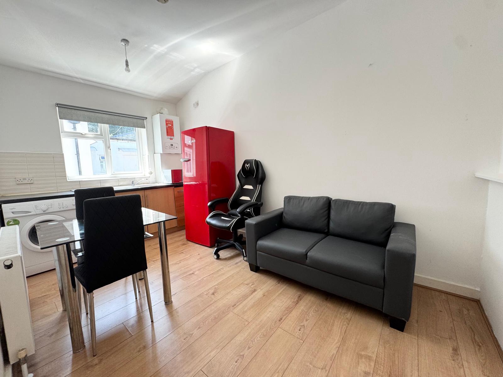 Hendon Lane Finchley London N3