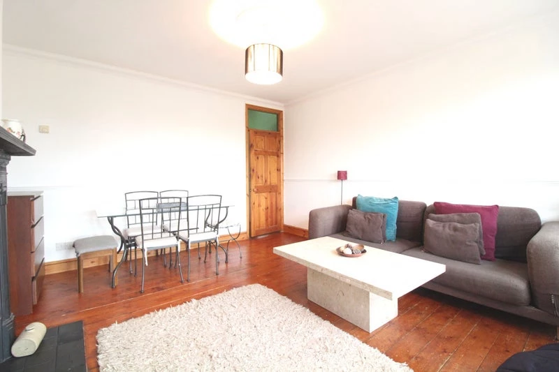 Queens Crescent Chalk Farm London NW5