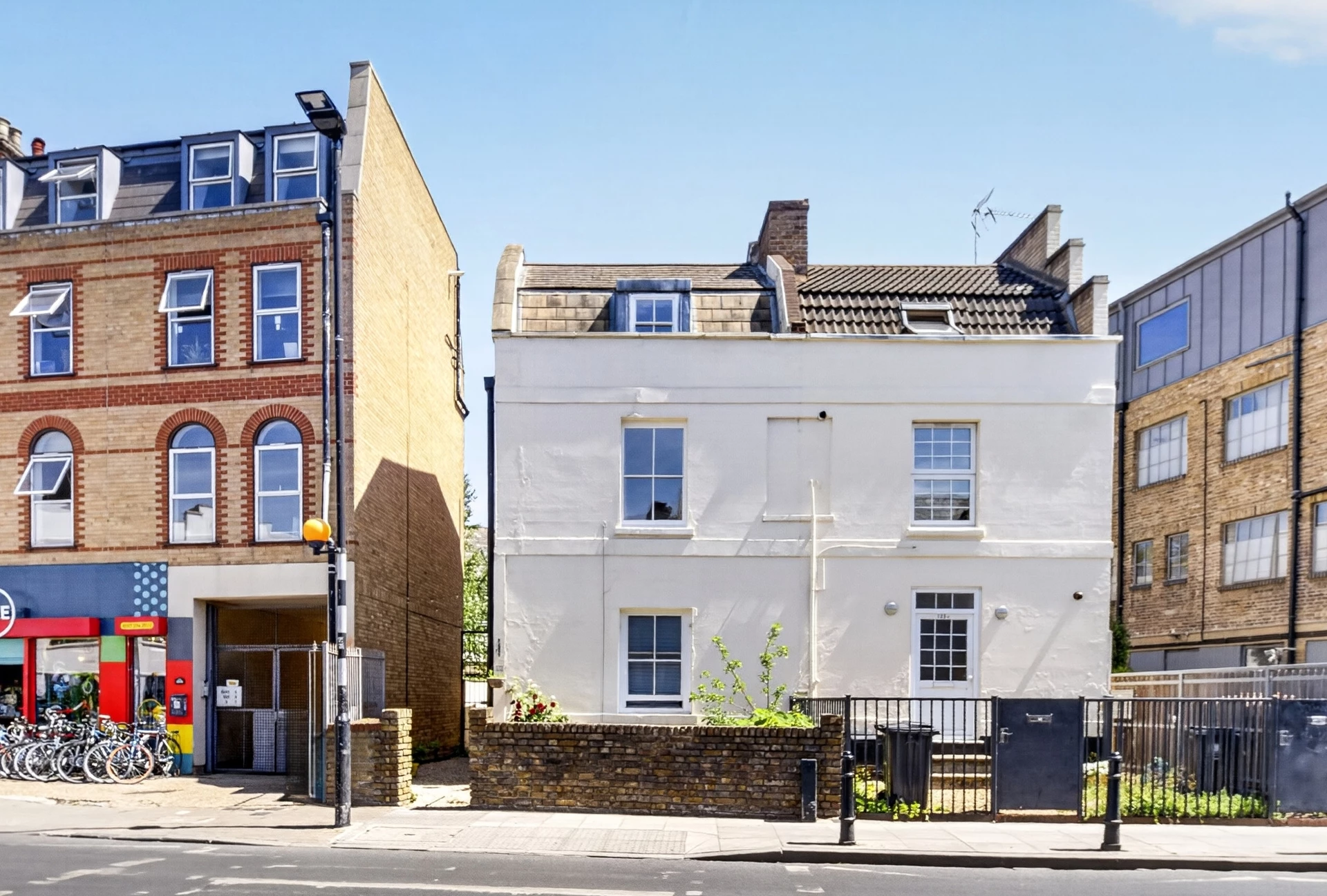 Photo 18