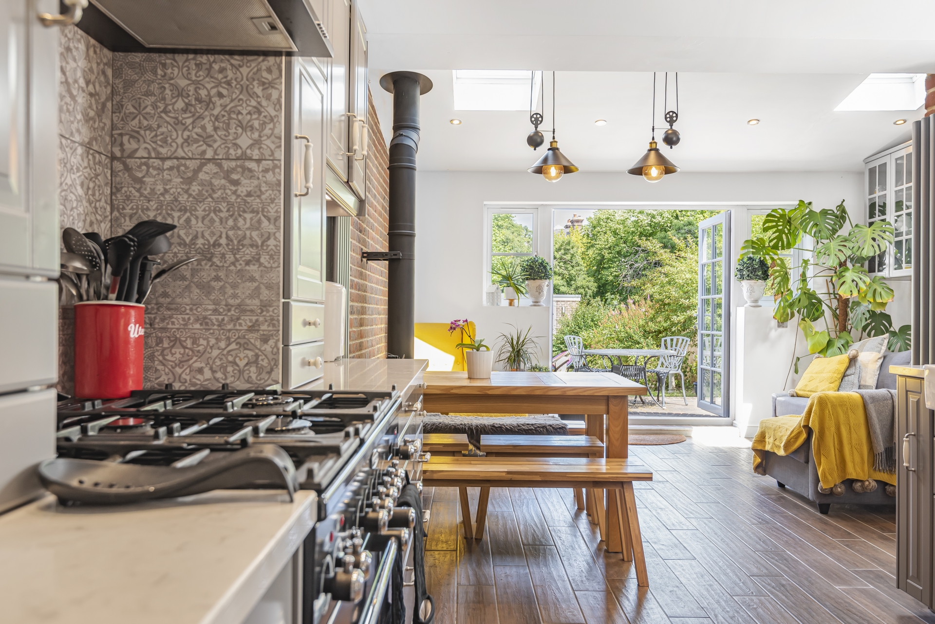 Property For Sale Woodfield Road, Tonbridge, TN9 4 Bedroom Semi