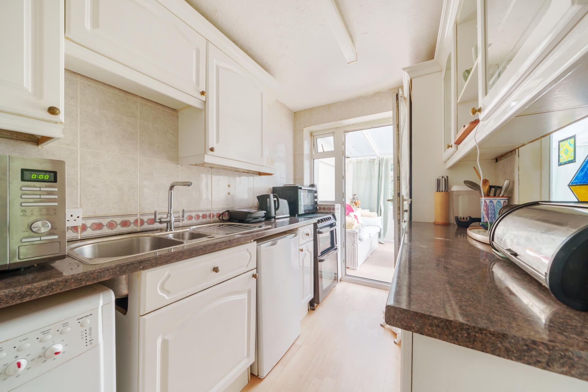 Property For Sale Jaggard Way, Staplehurst, TN12 2 Bedroom End Of