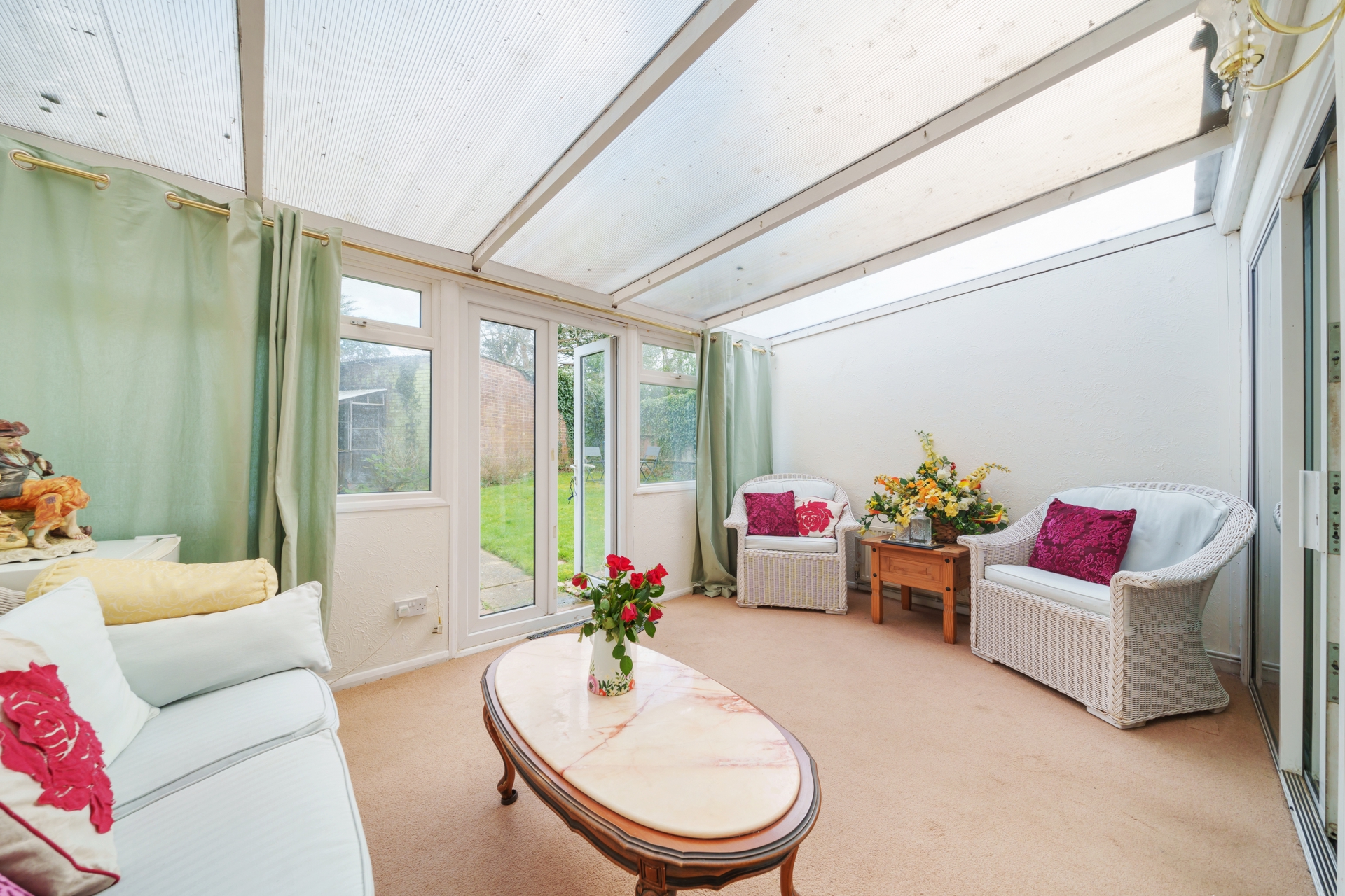 Property For Sale Jaggard Way, Staplehurst, TN12 2 Bedroom End Of