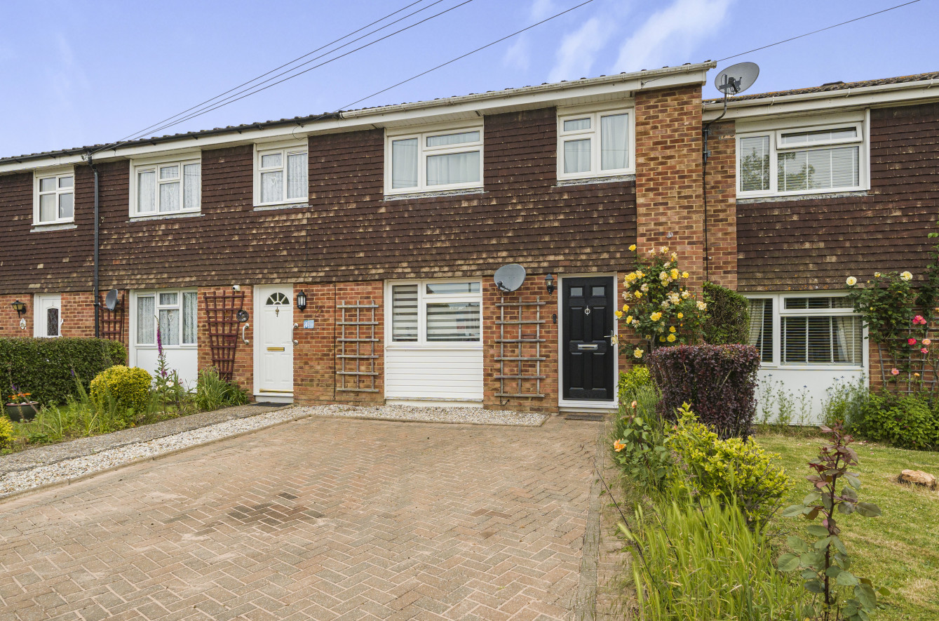 Property For Sale Tutsham Way, Paddock Wood, TN12 3 Bedroom Terraced