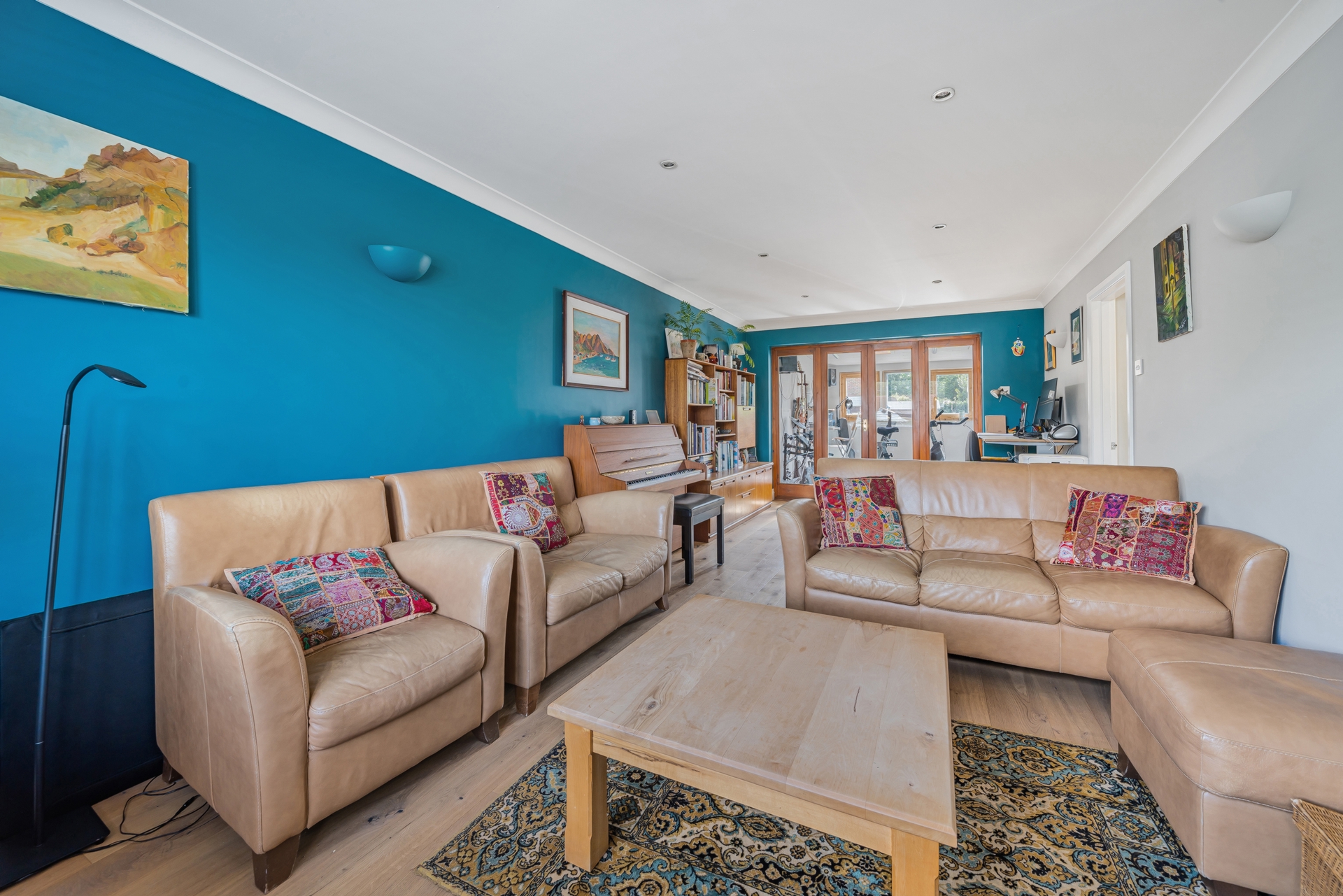 Property For Sale Riding Lane, Hildenborough, TN11 4 Bedroom Semi